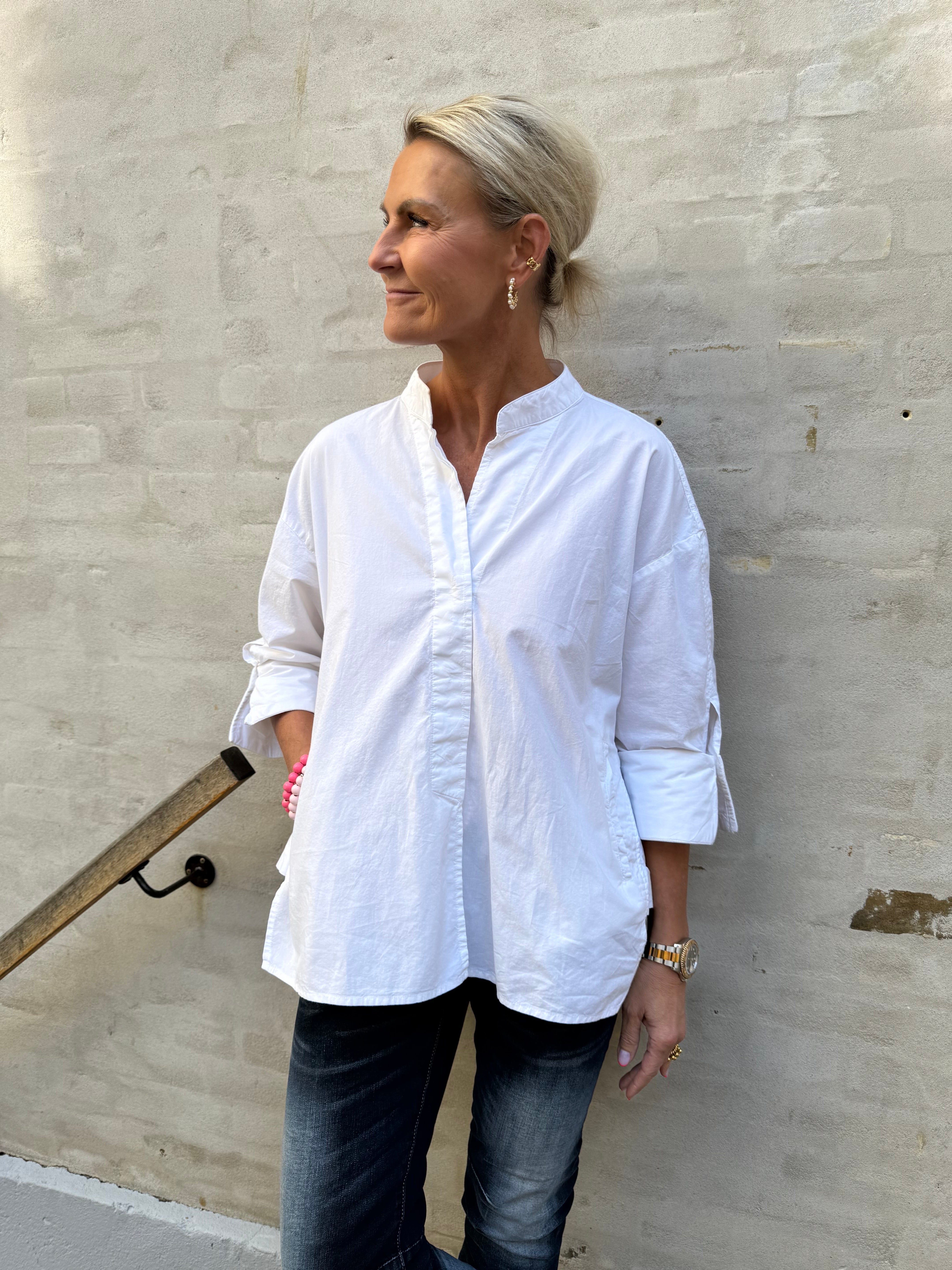 Luna shirt The good luck club - Paper White