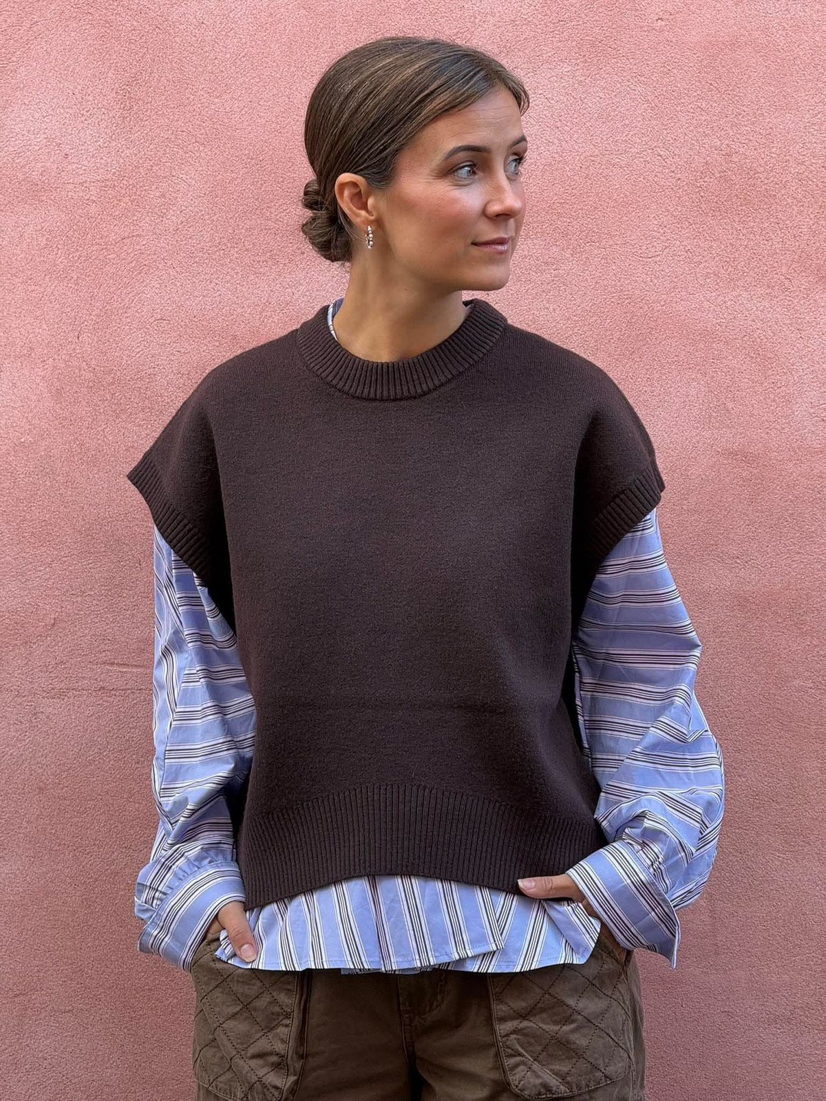 ITONE S/L LO KNIT VEST - Seal Brown Melange