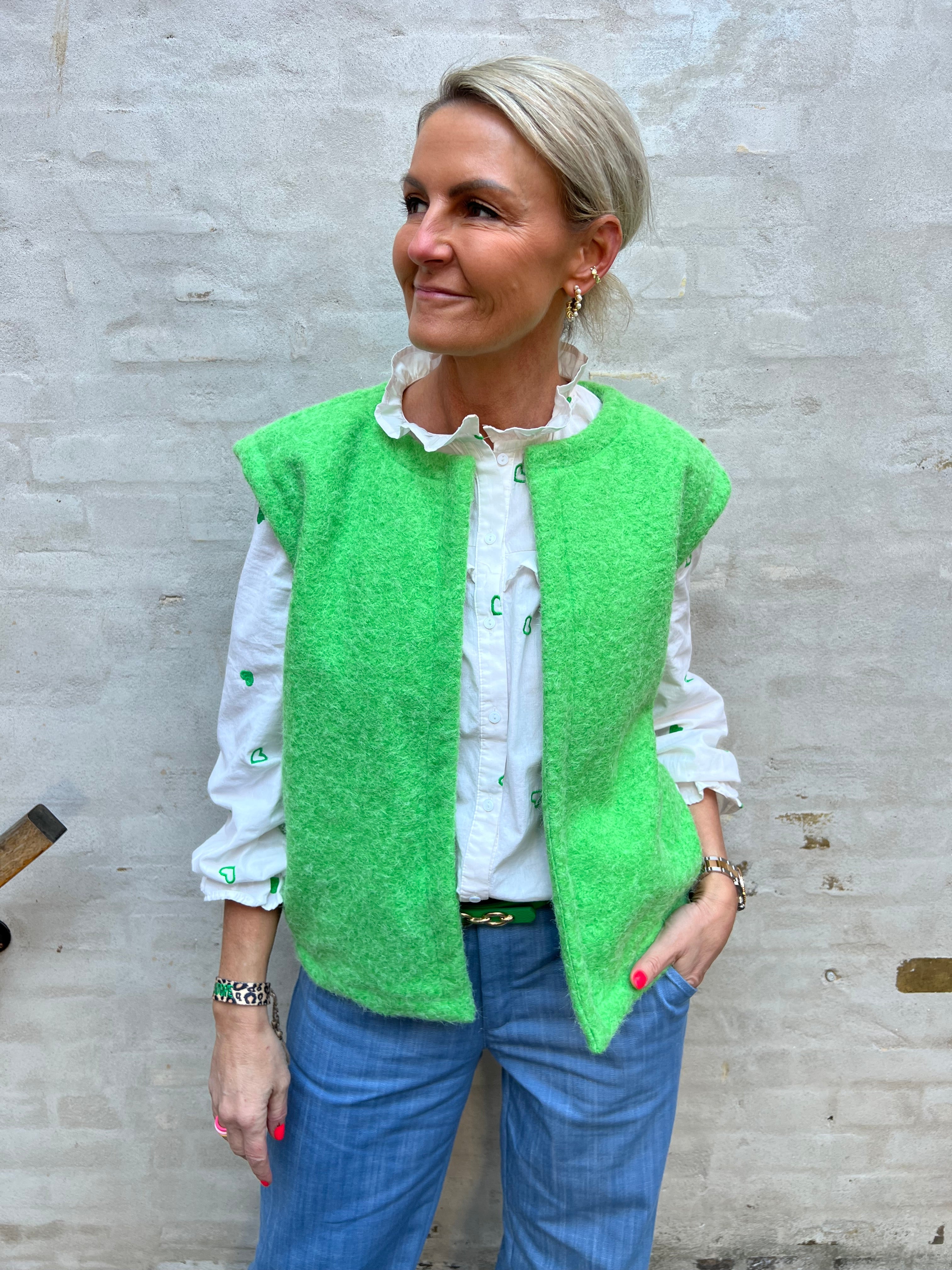 Cecilia vest green