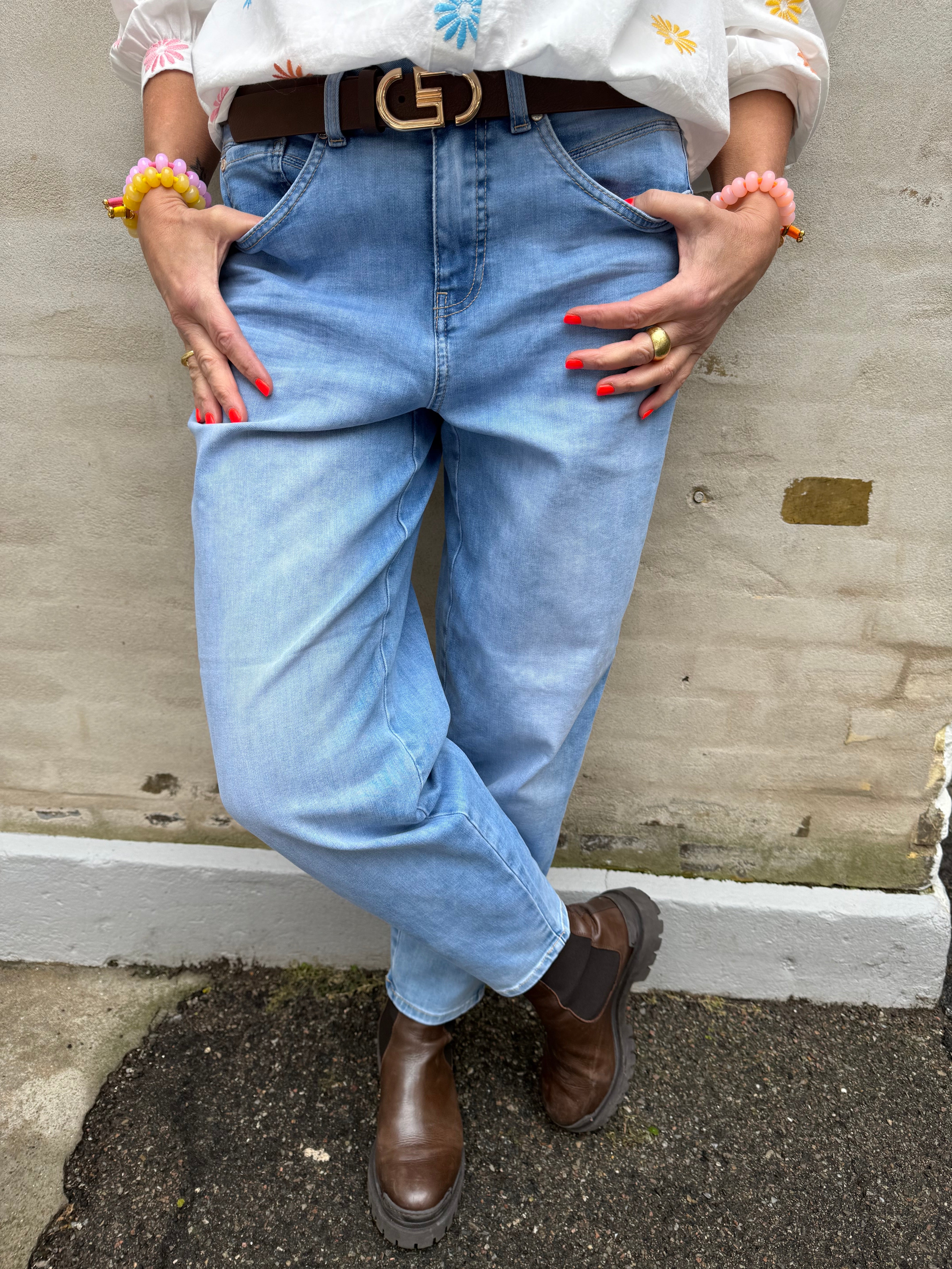 Karlie Barrel - Light Blue Washed