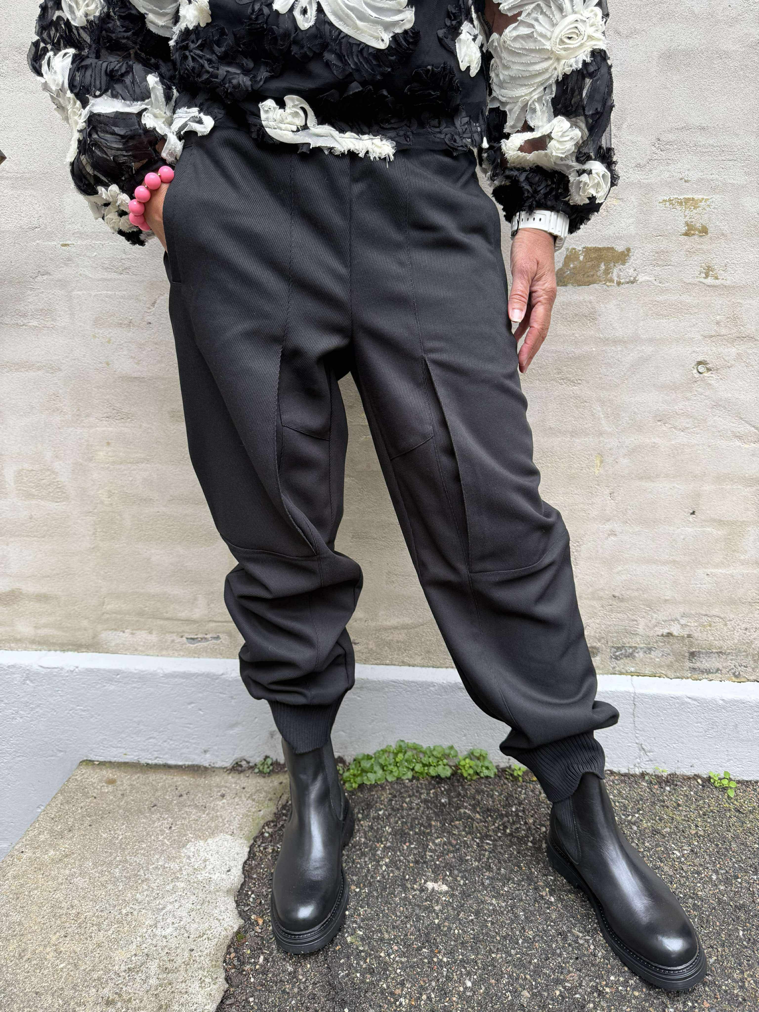 AlmiraCC Pant - Black