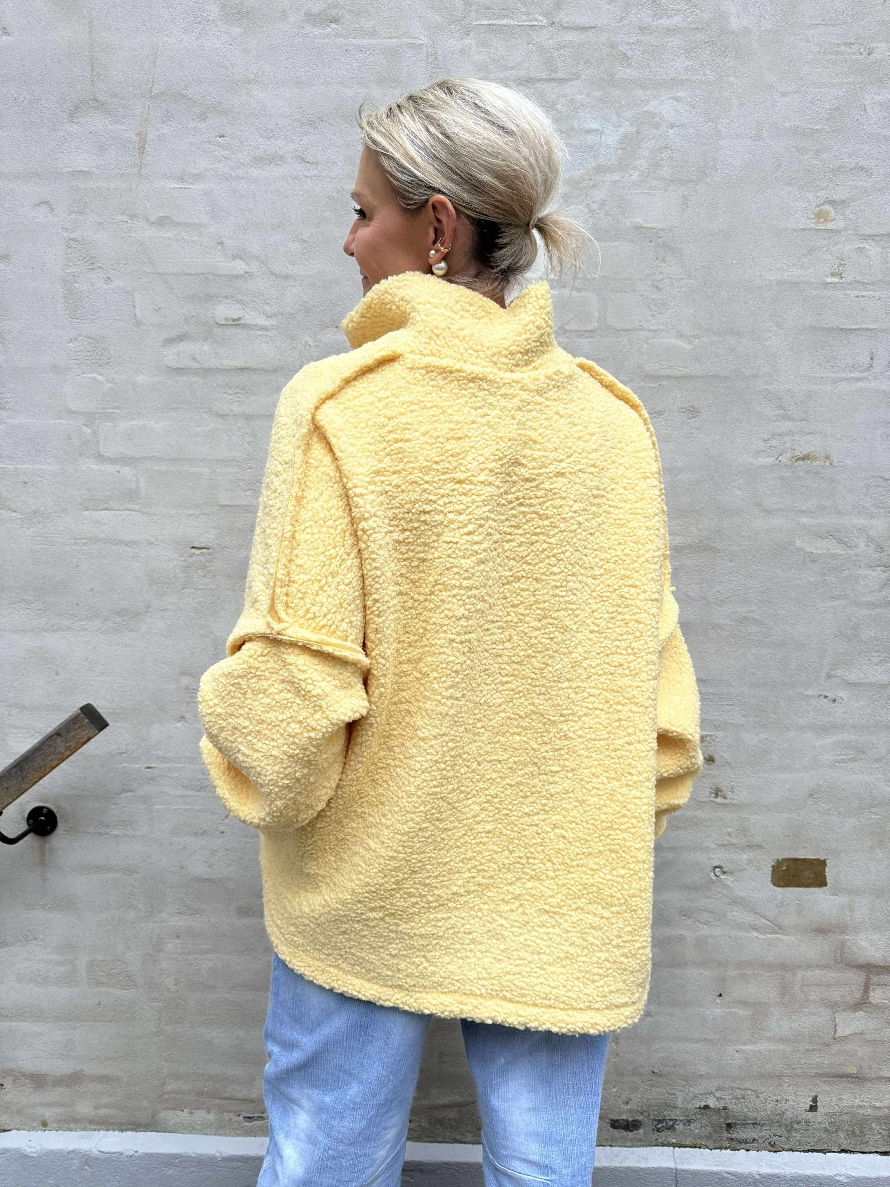 Dress for yourself Jacket - Yellow
