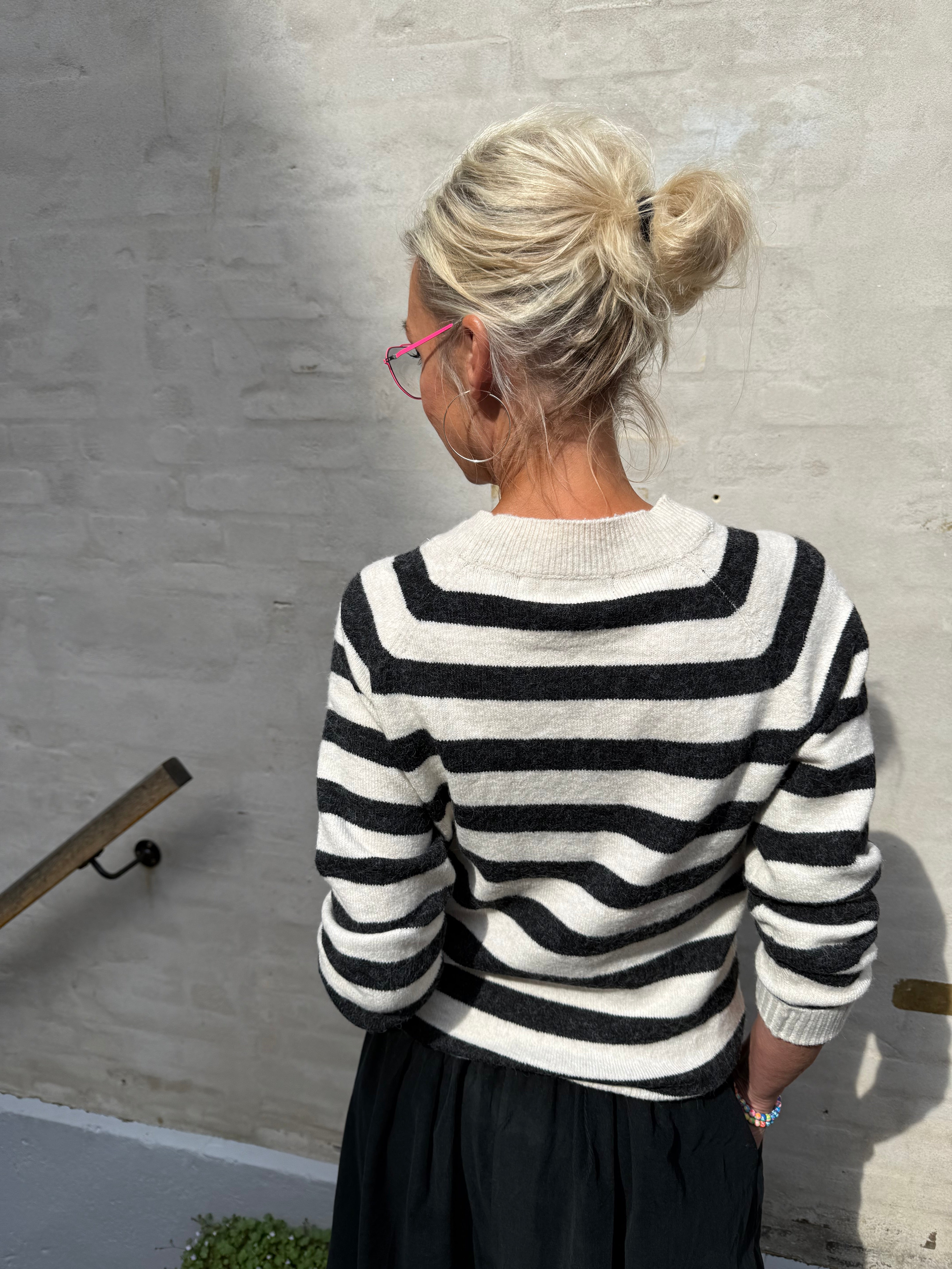 DOFFY O-NECK BLOUSE - Birch/W. Black