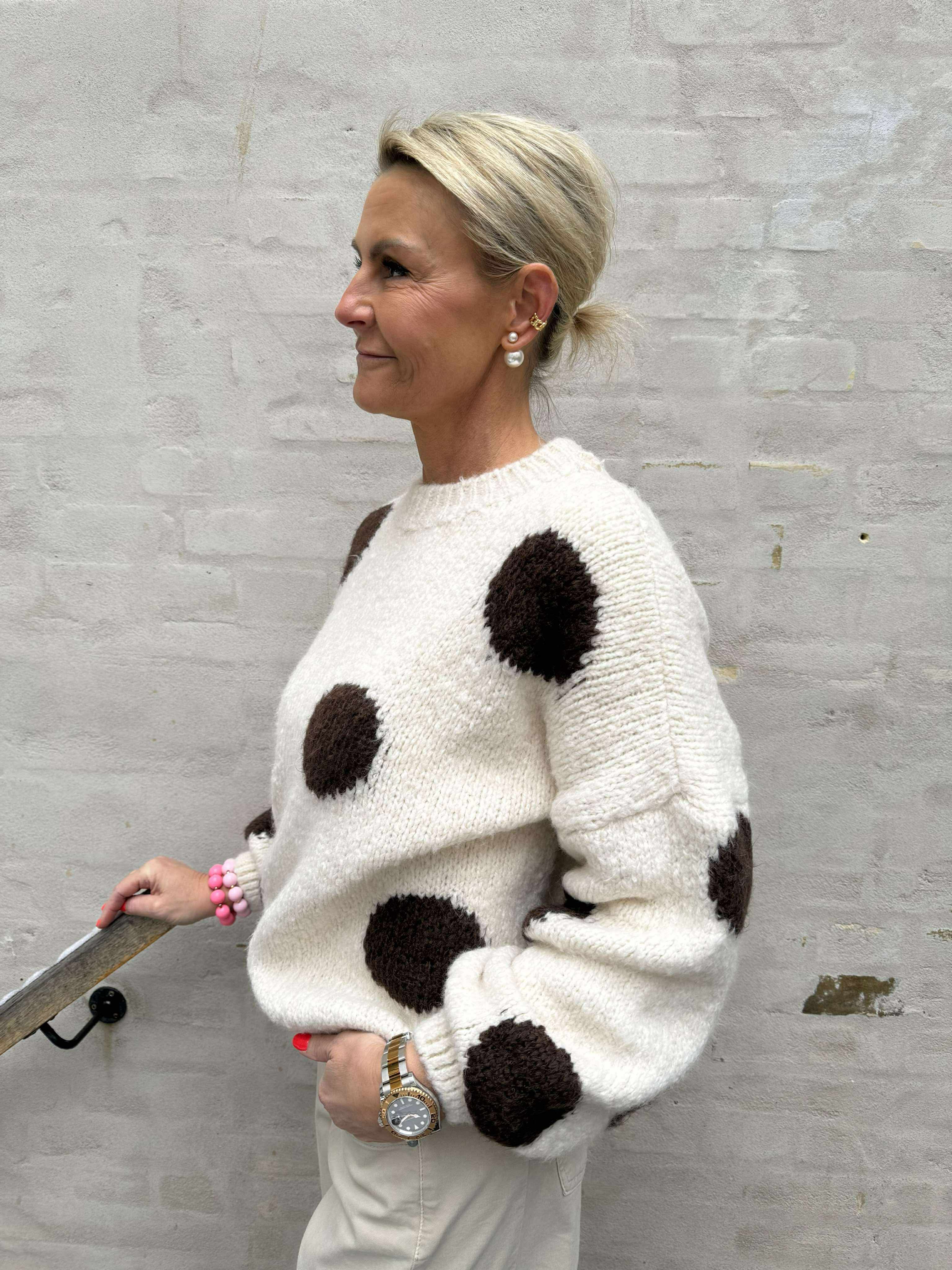 Camilia Pullover - Brown Dots