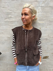 Freya Vest - Moro