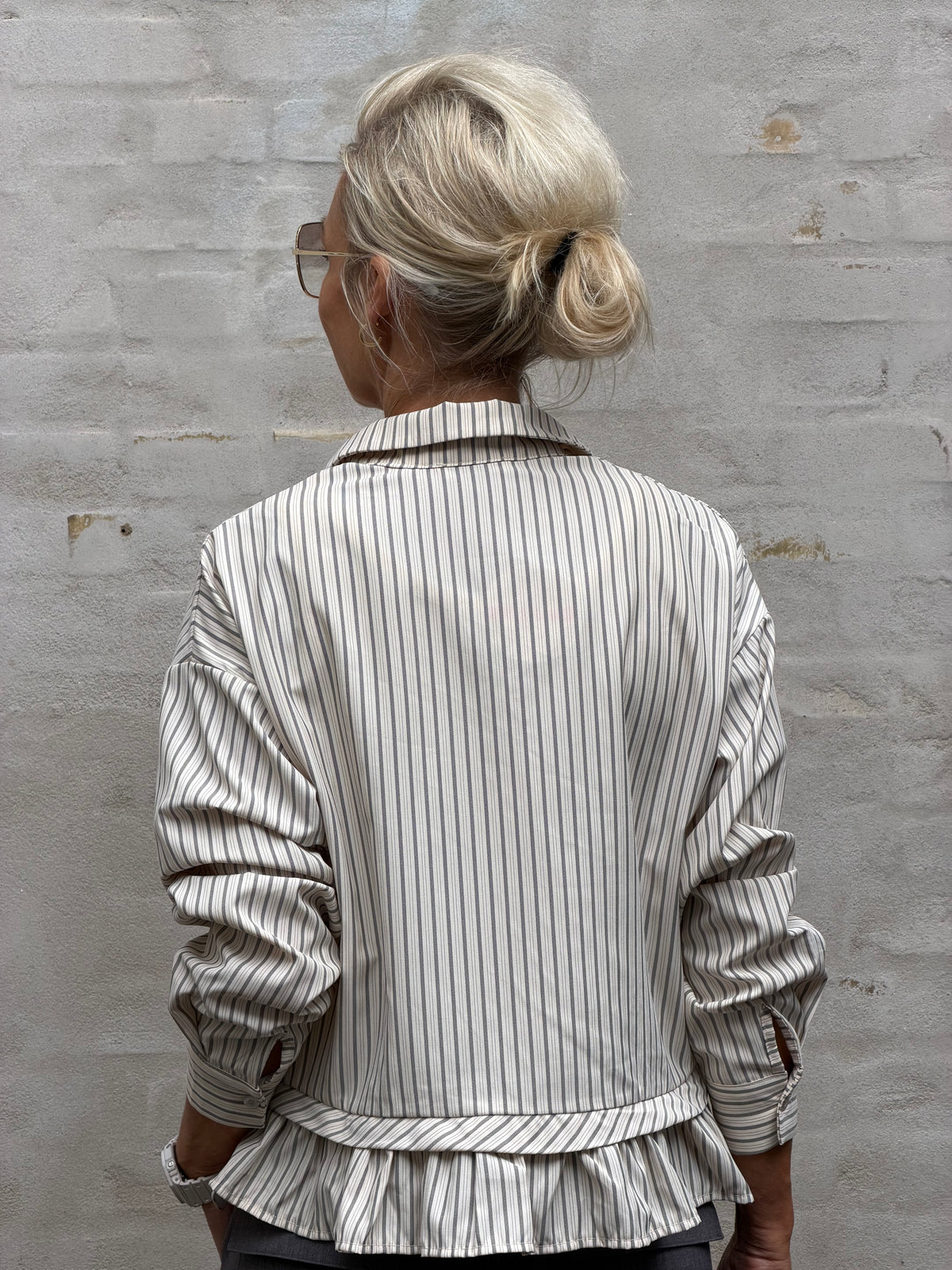 Stessi Shirt - Off White/Black