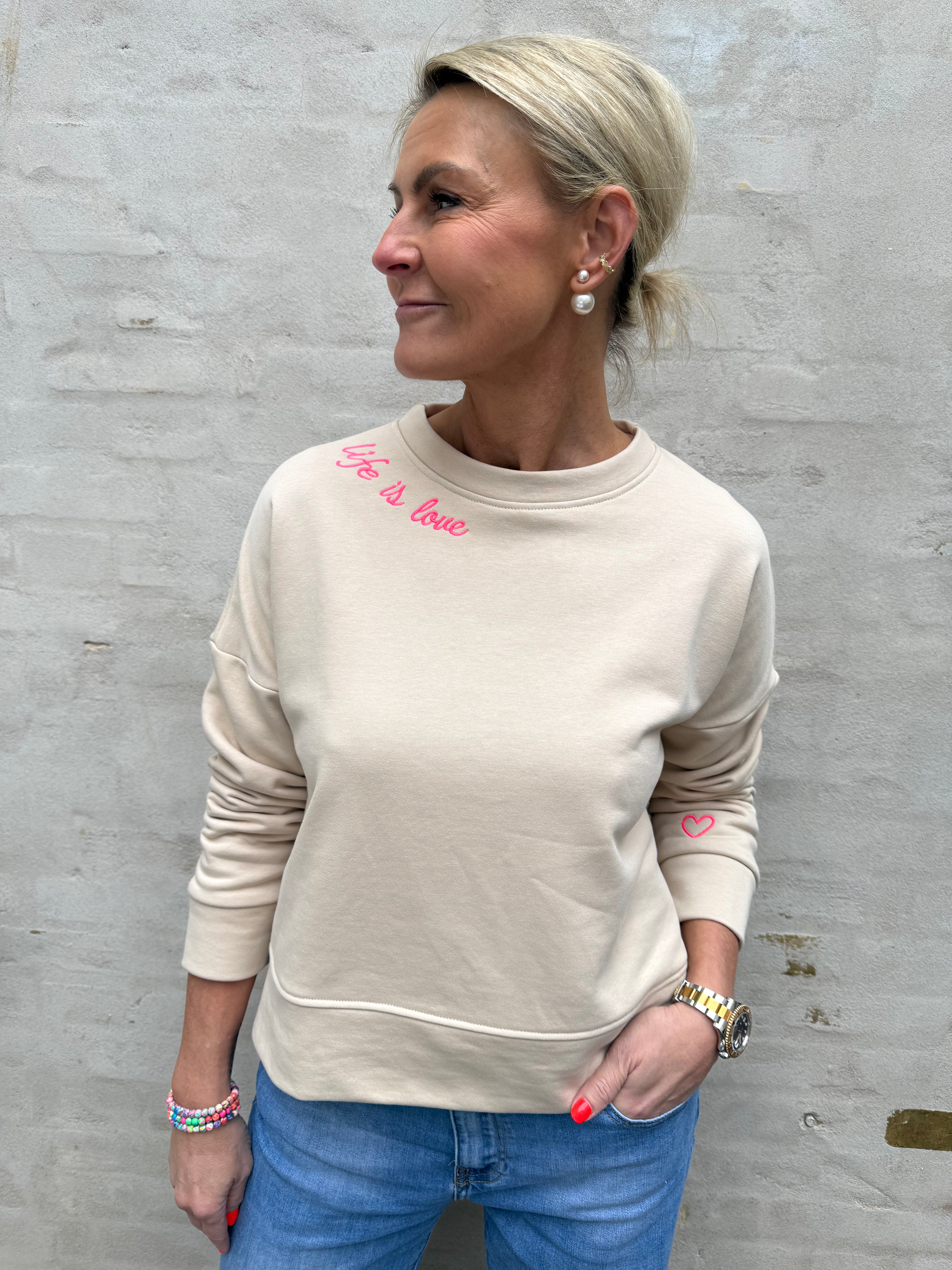Life is Love Sweat - Beige