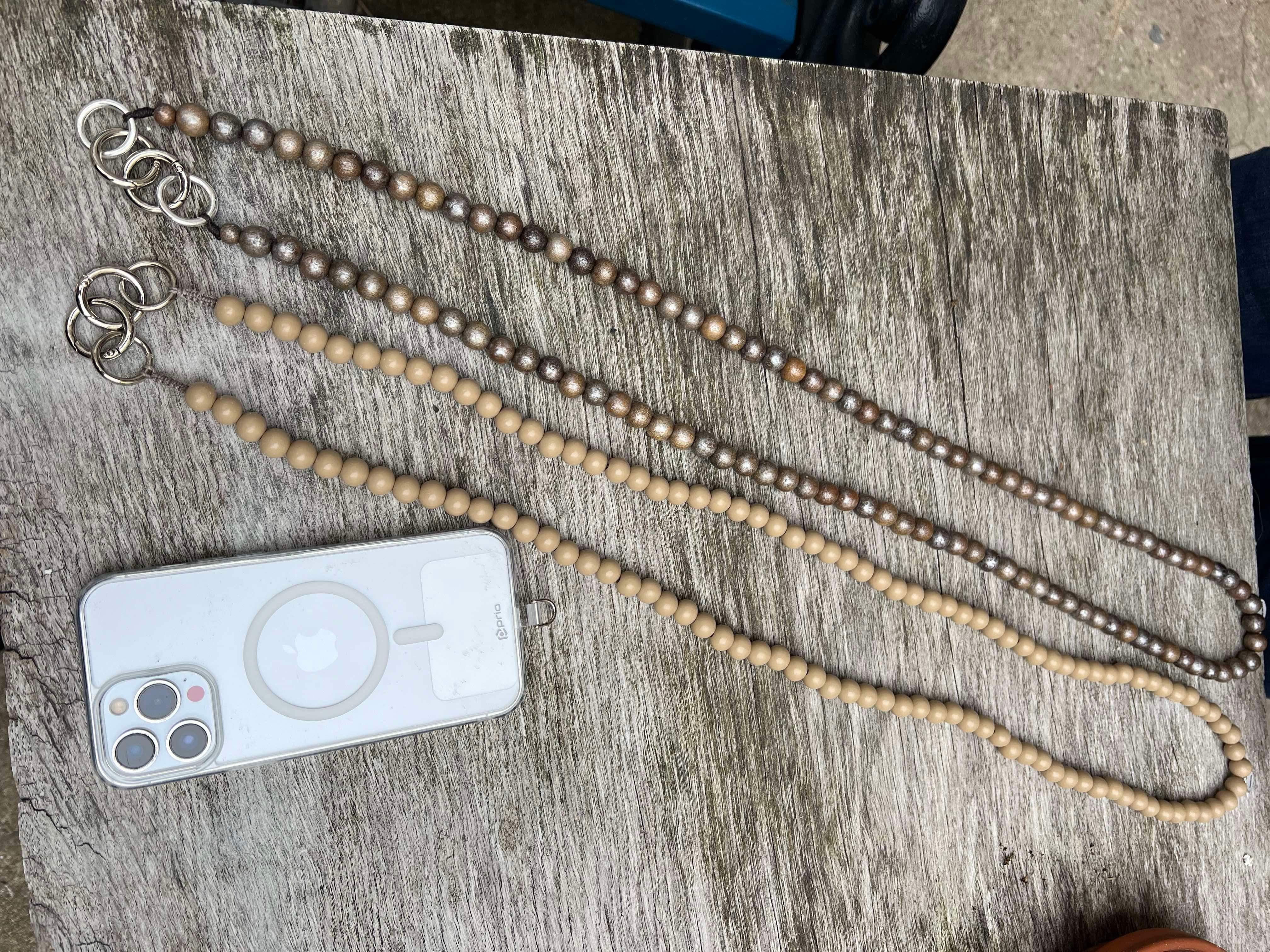 Timber phone chain shimmer brown