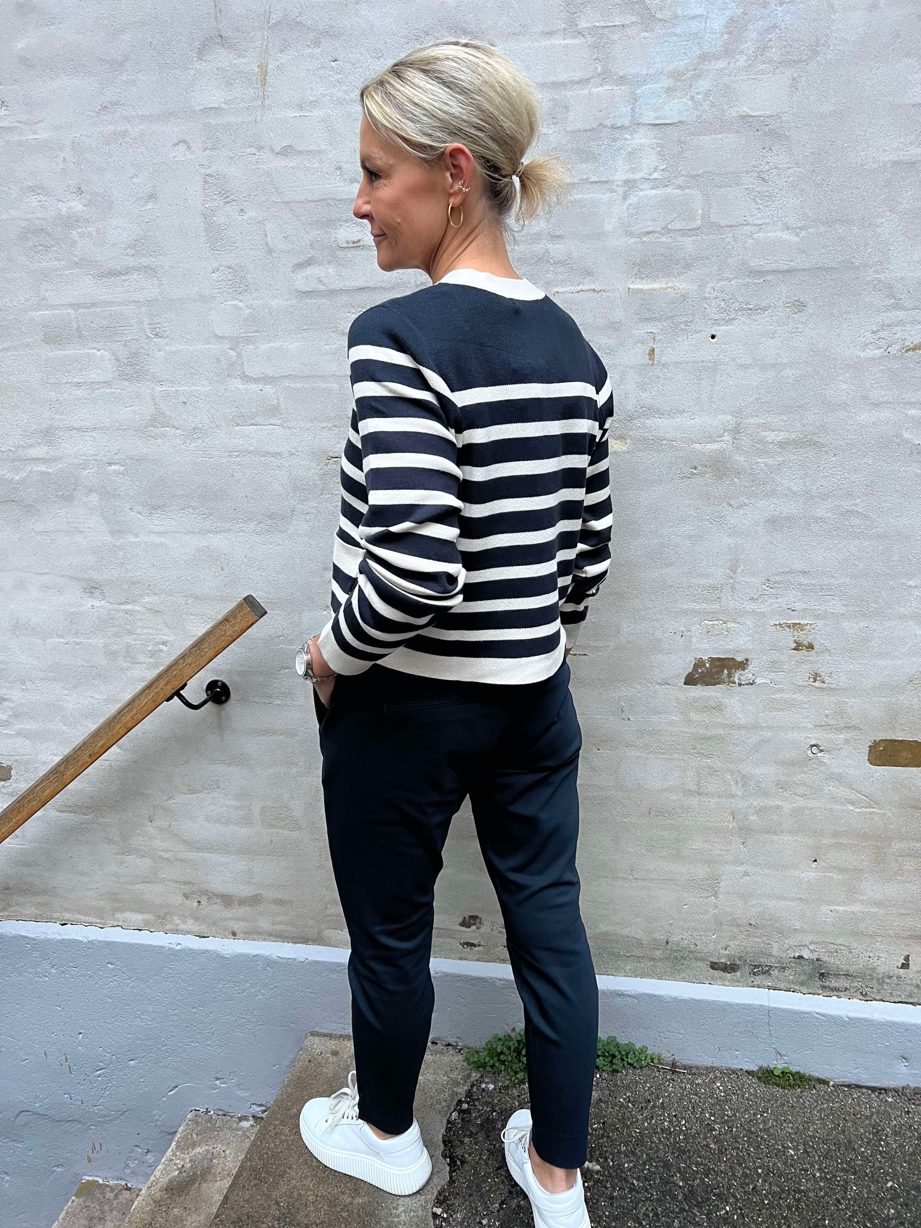 Aio Annemarie cardigan dress blues/whitecap stripes