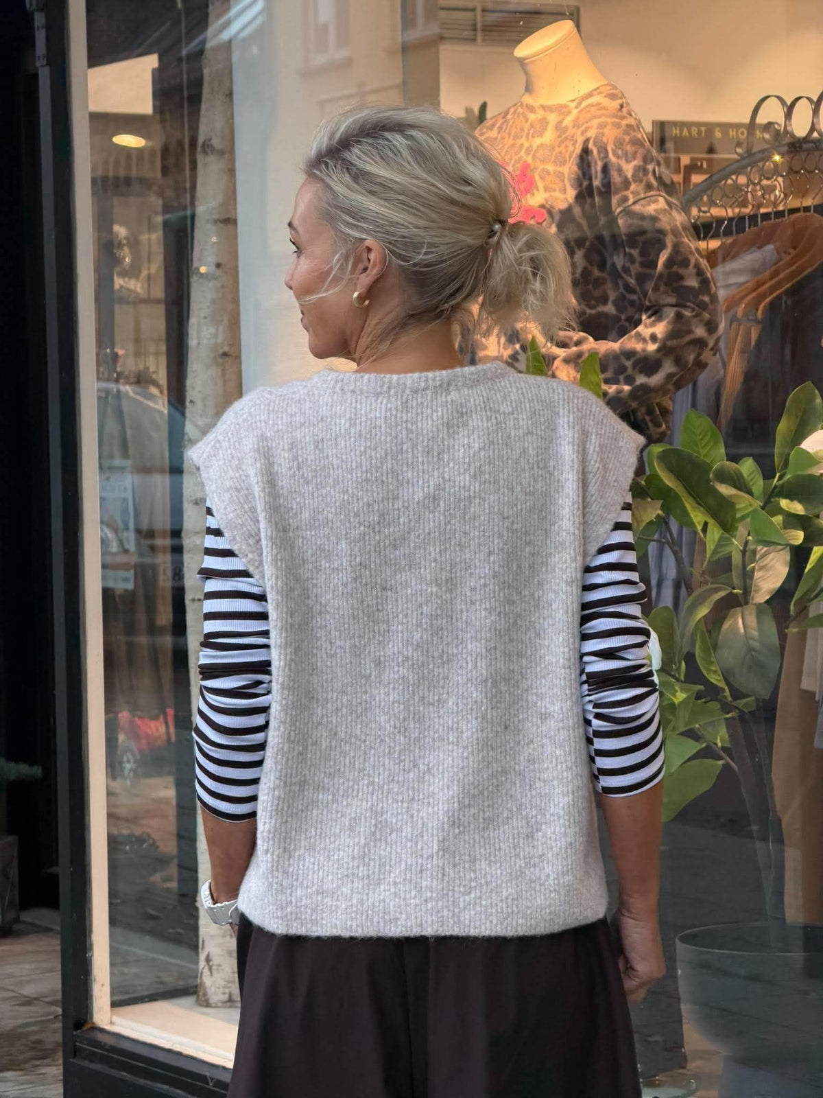 Celestia Knit Vest - Beige
