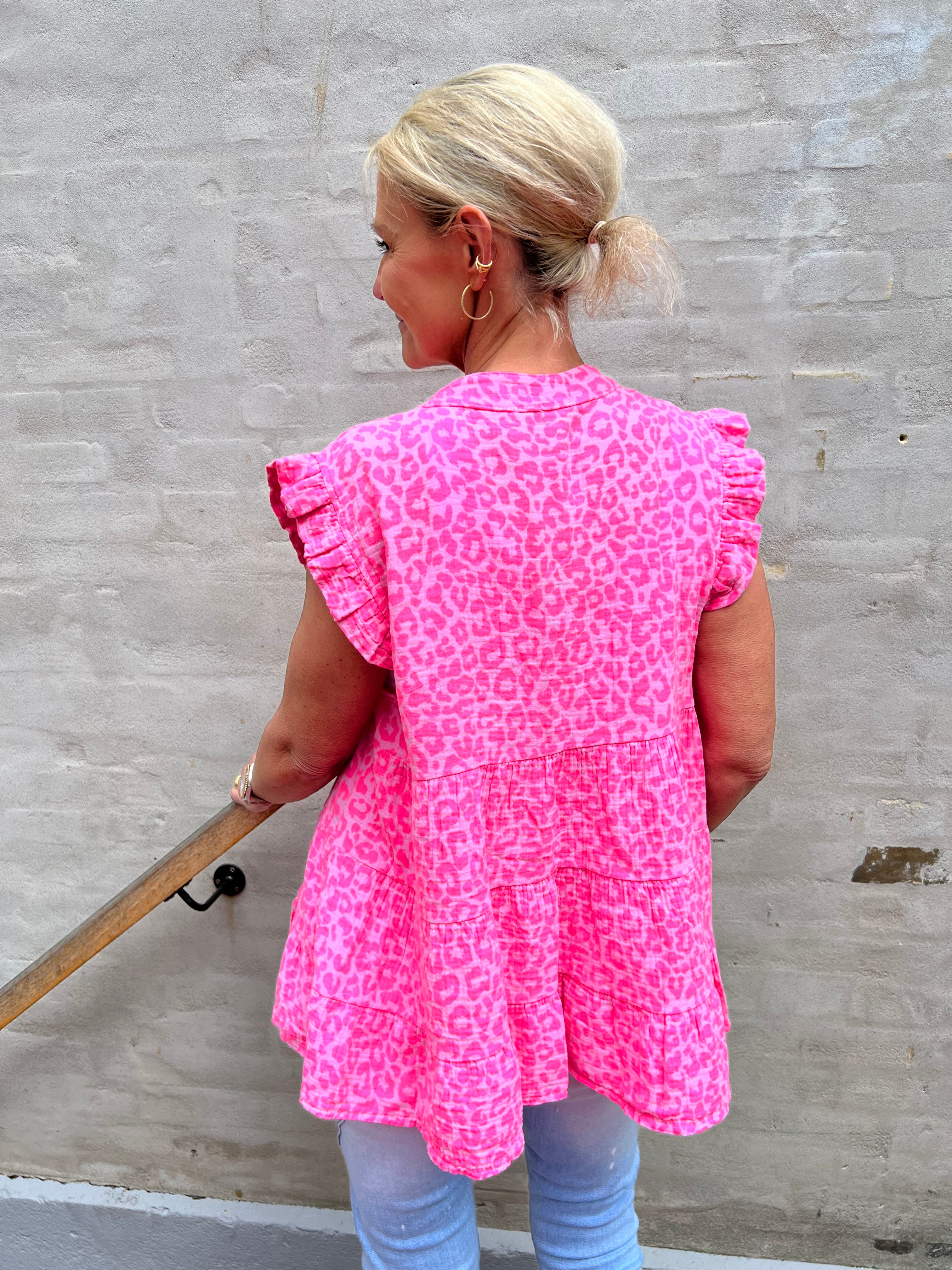 Dolly top leo pink