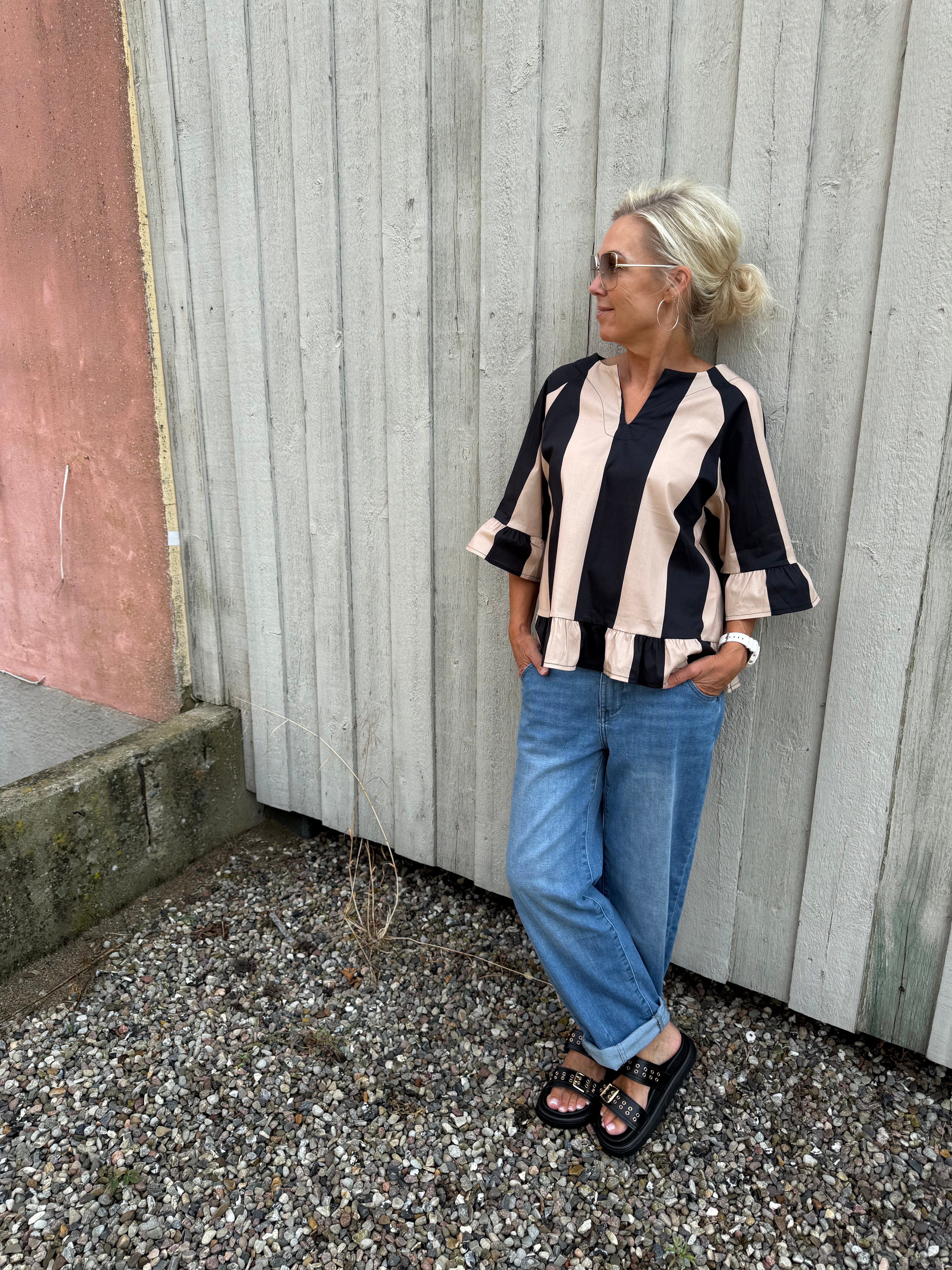 Striped Shirt - Beige/Black