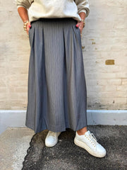 LyviaCC Pleat Pin Skirt - Mid Grey