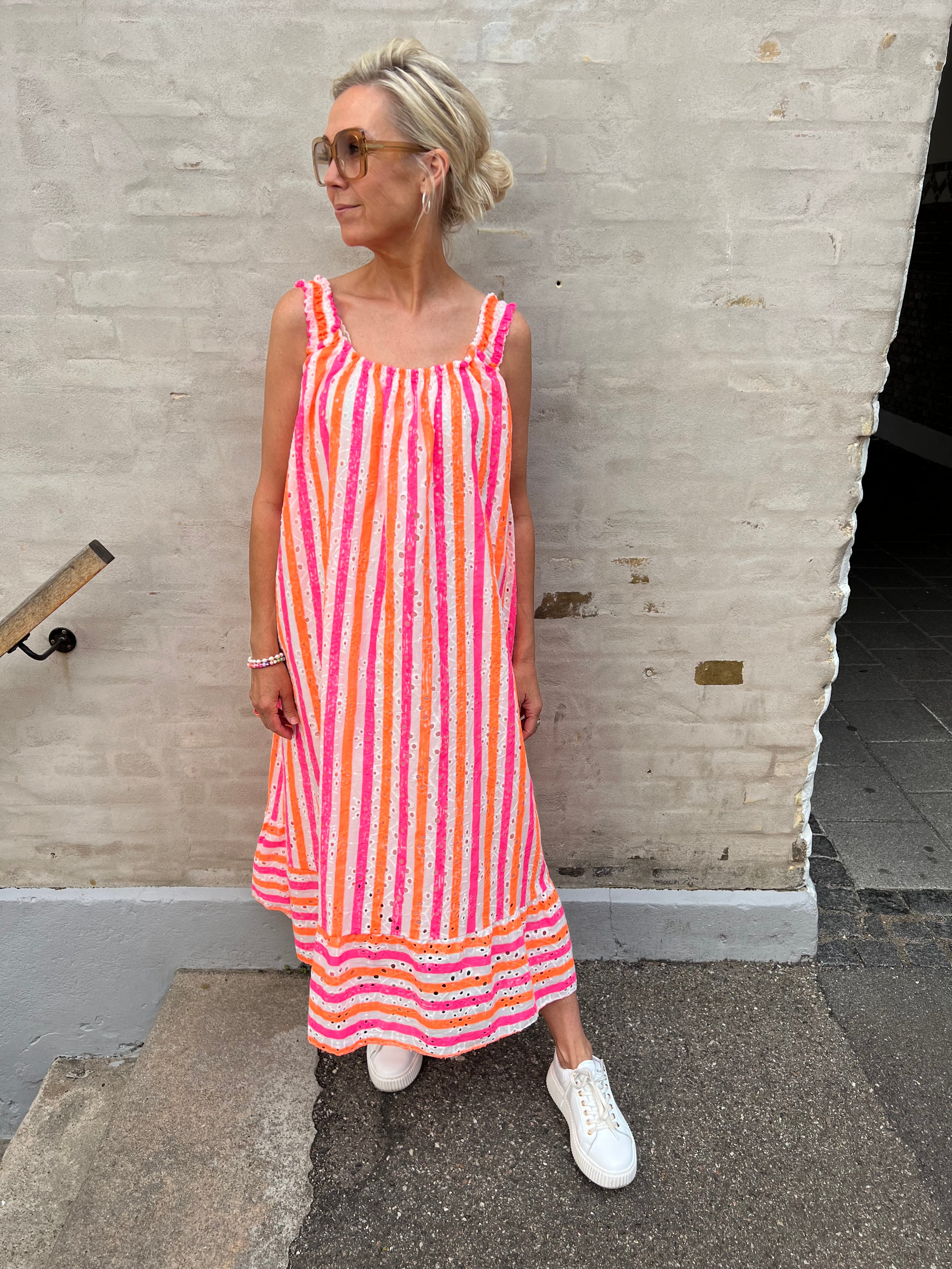 Camill dress orange pink stribe
