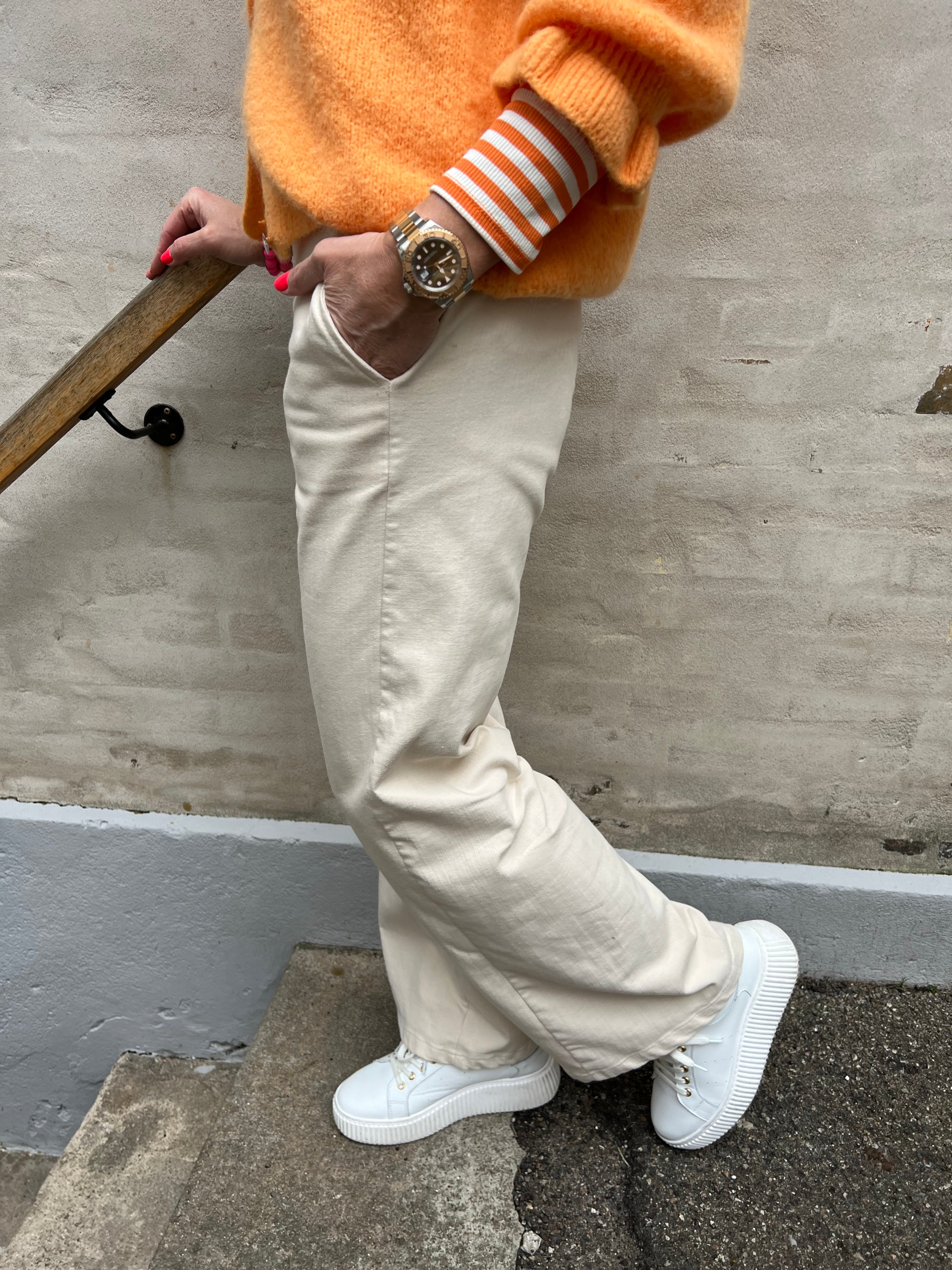 Box pant off white