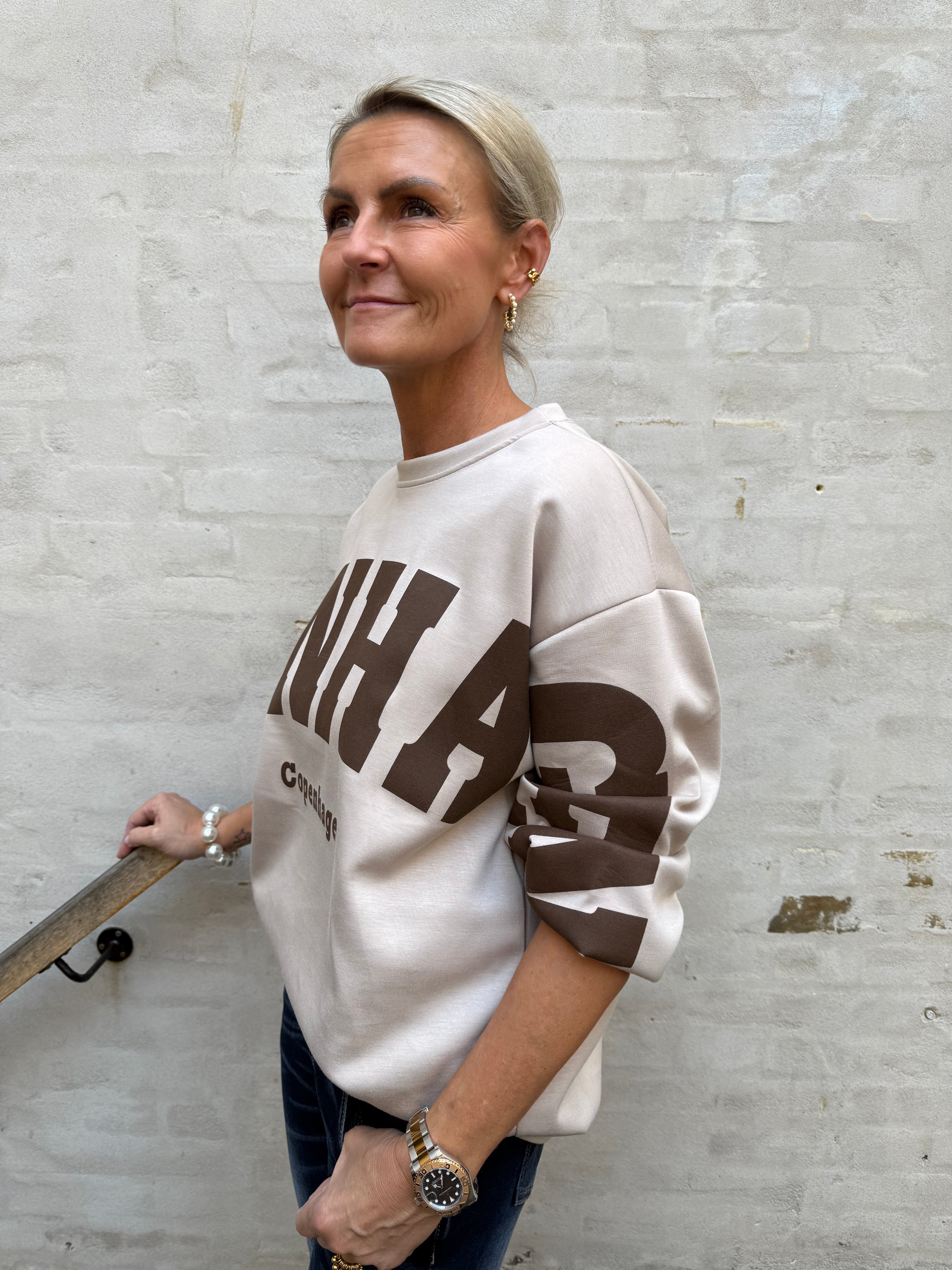 Hibiscus Sweatshirt - Beige