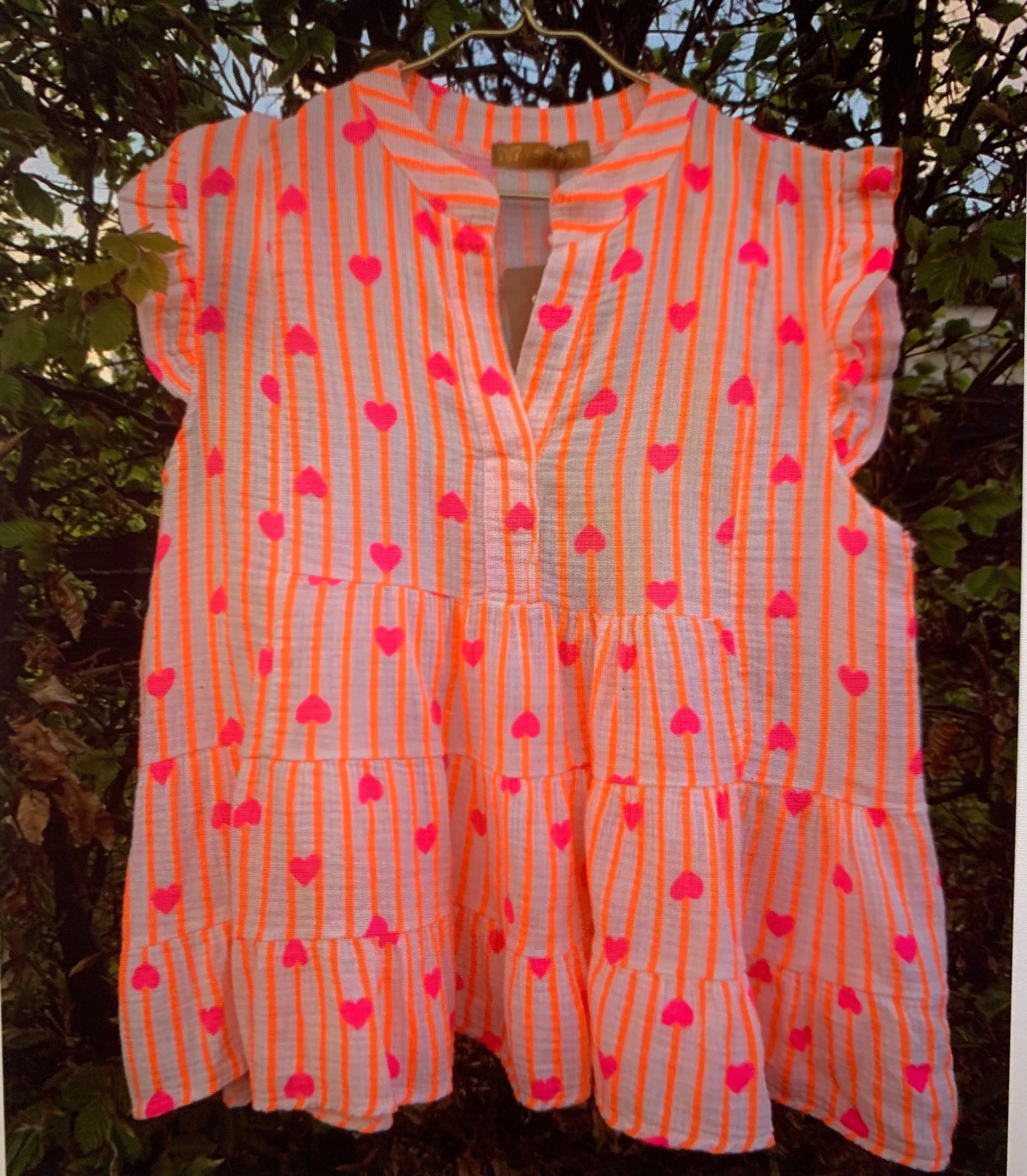 PREORDER-Dolly top heart