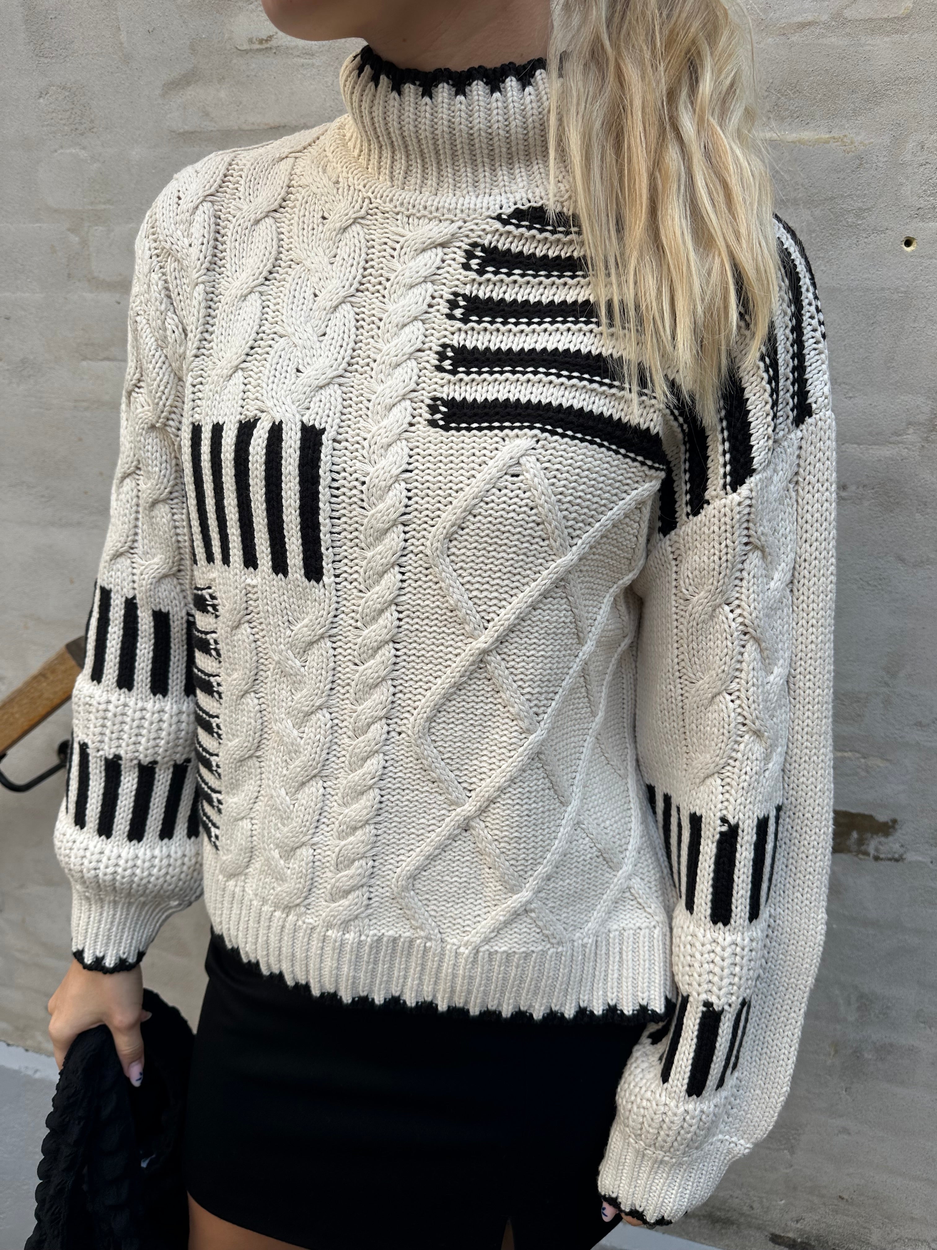 Ruby L/S knit pullover white sand