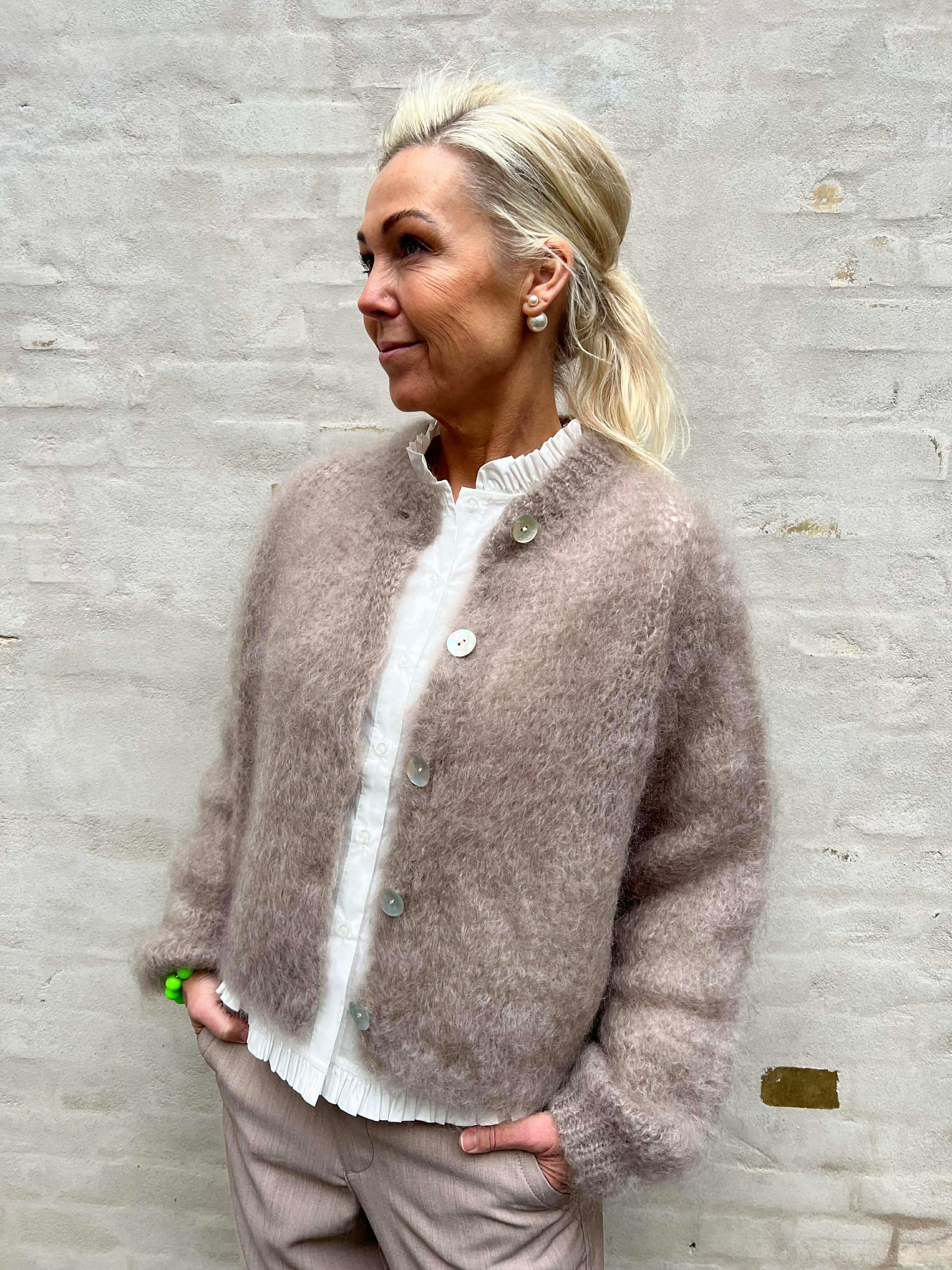 Smilla Cardigan - Beige Mohair