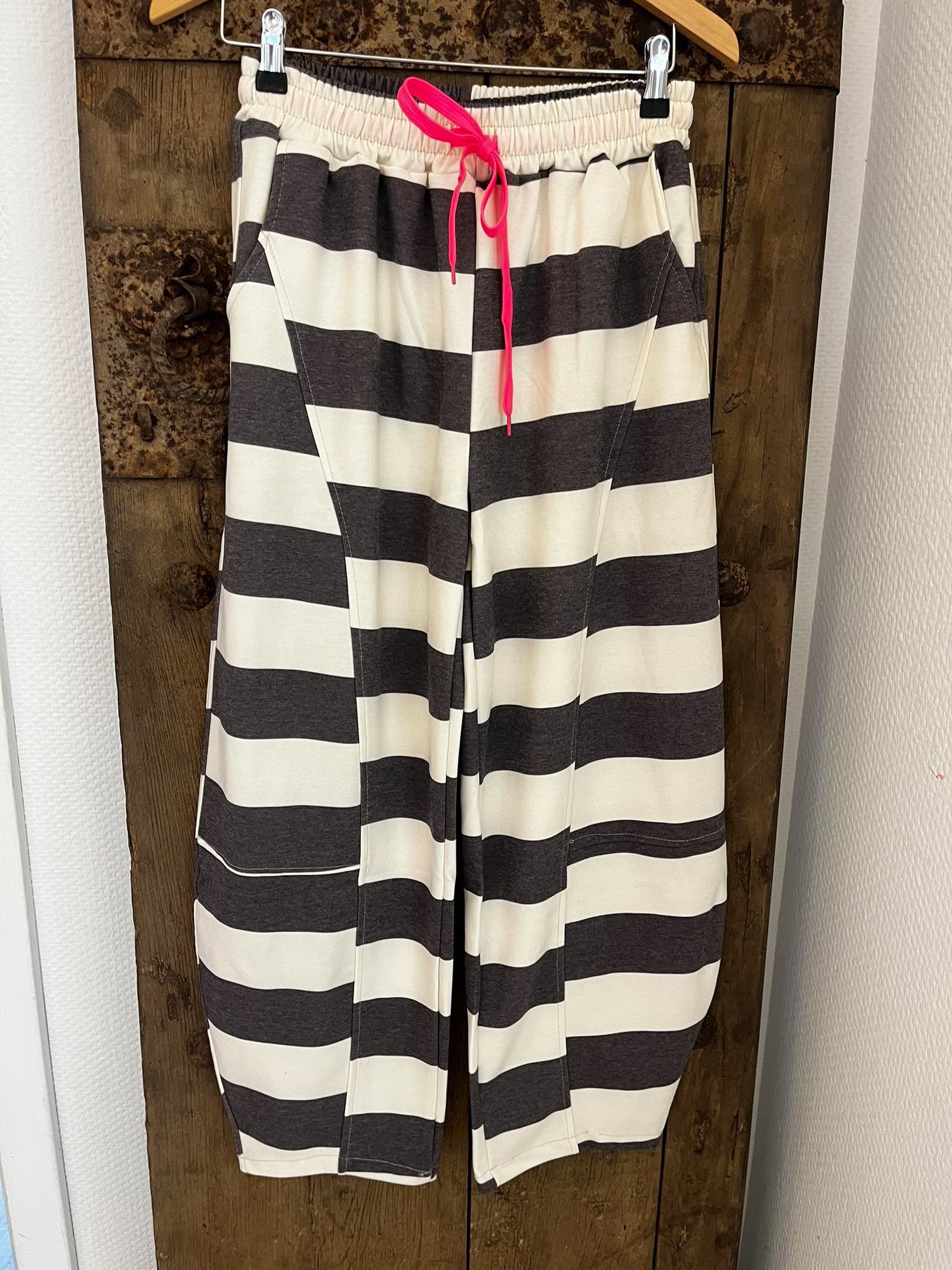 Very Striped Sweatpants - Off White/Brown