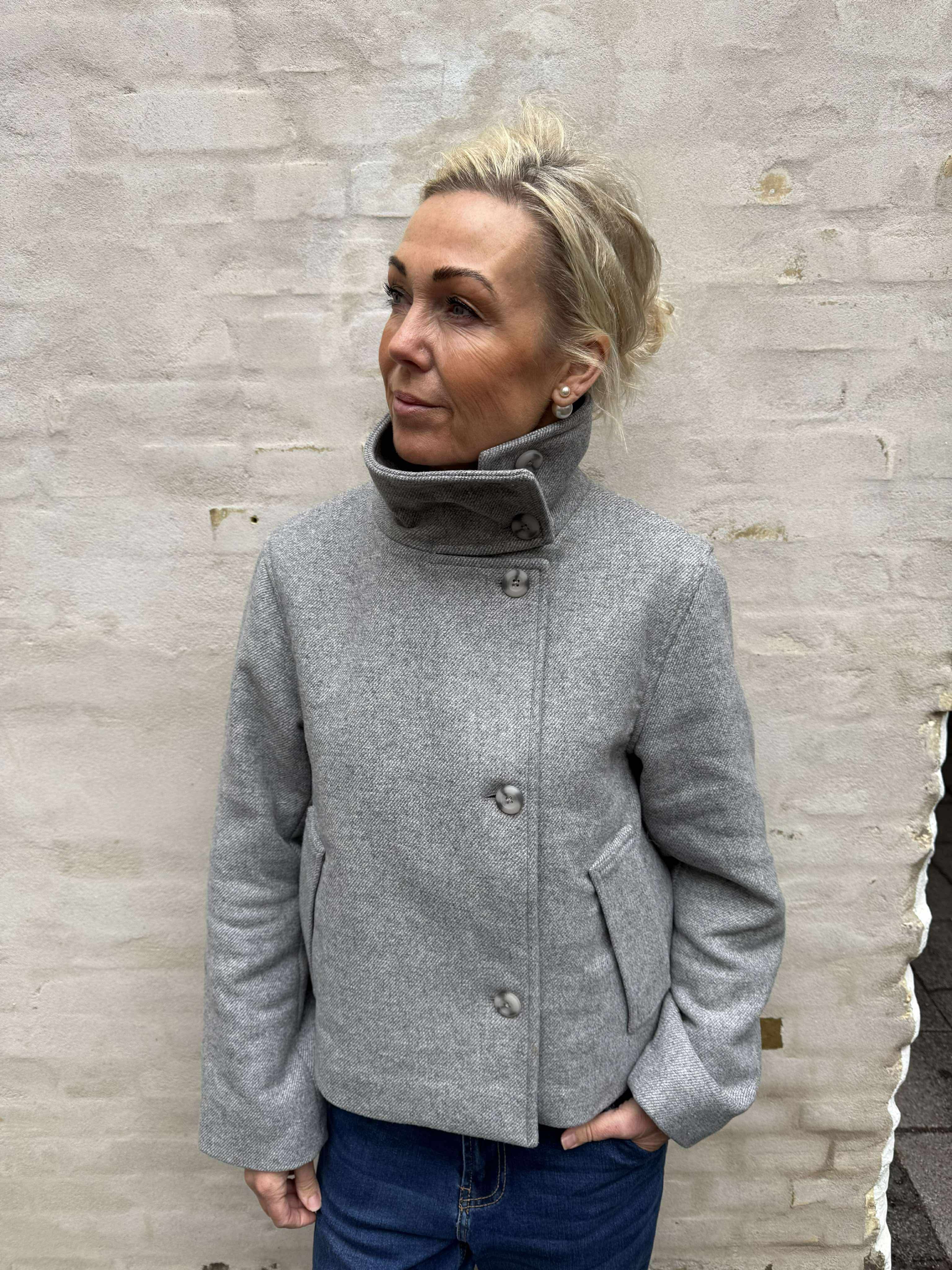 RIKI SHORT JACKET - Medium Grey Melange