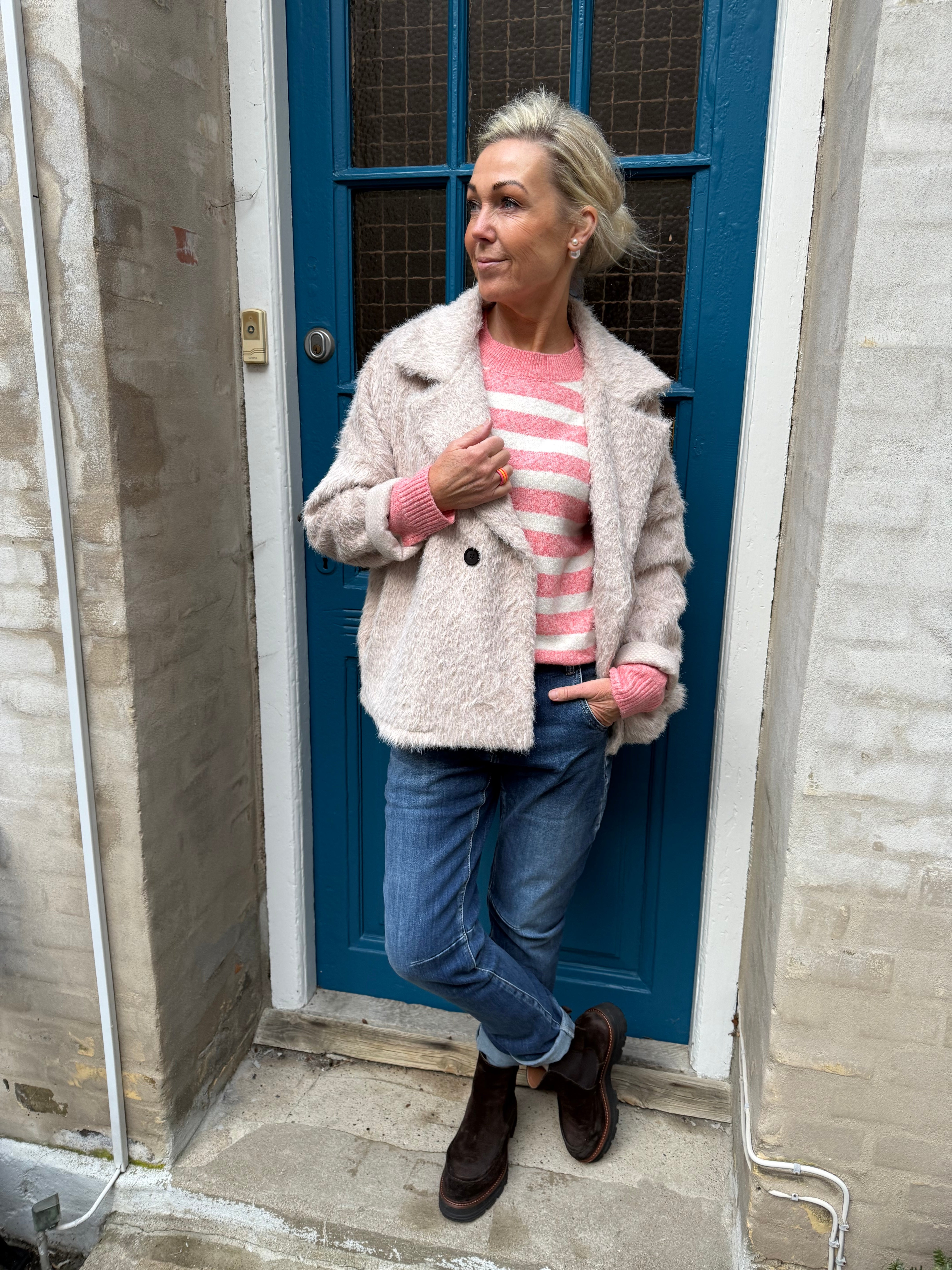 Pamela Jakke - off white