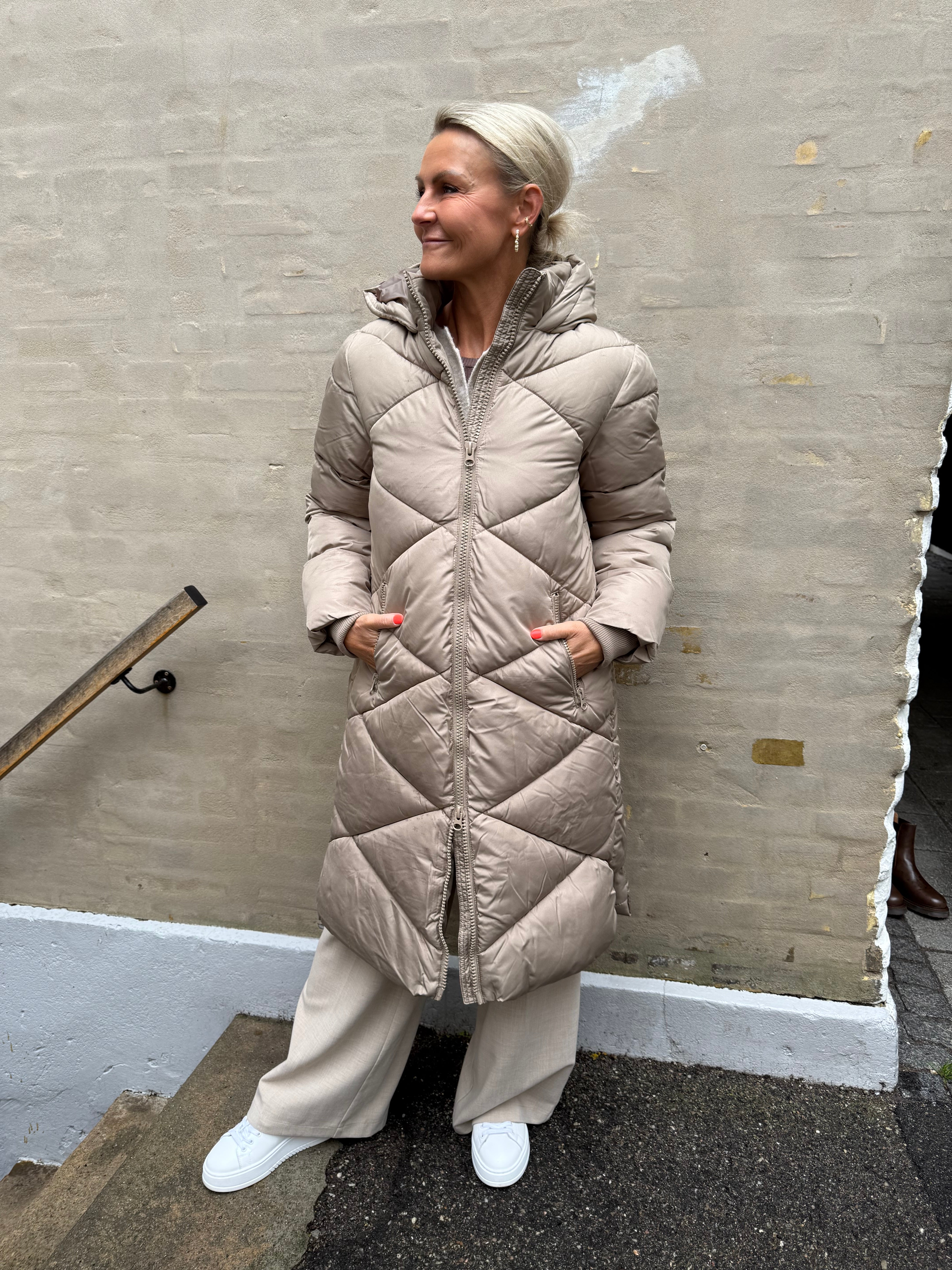 VISTA LIFE PADDED HOOD JACKET - Timber Wolf