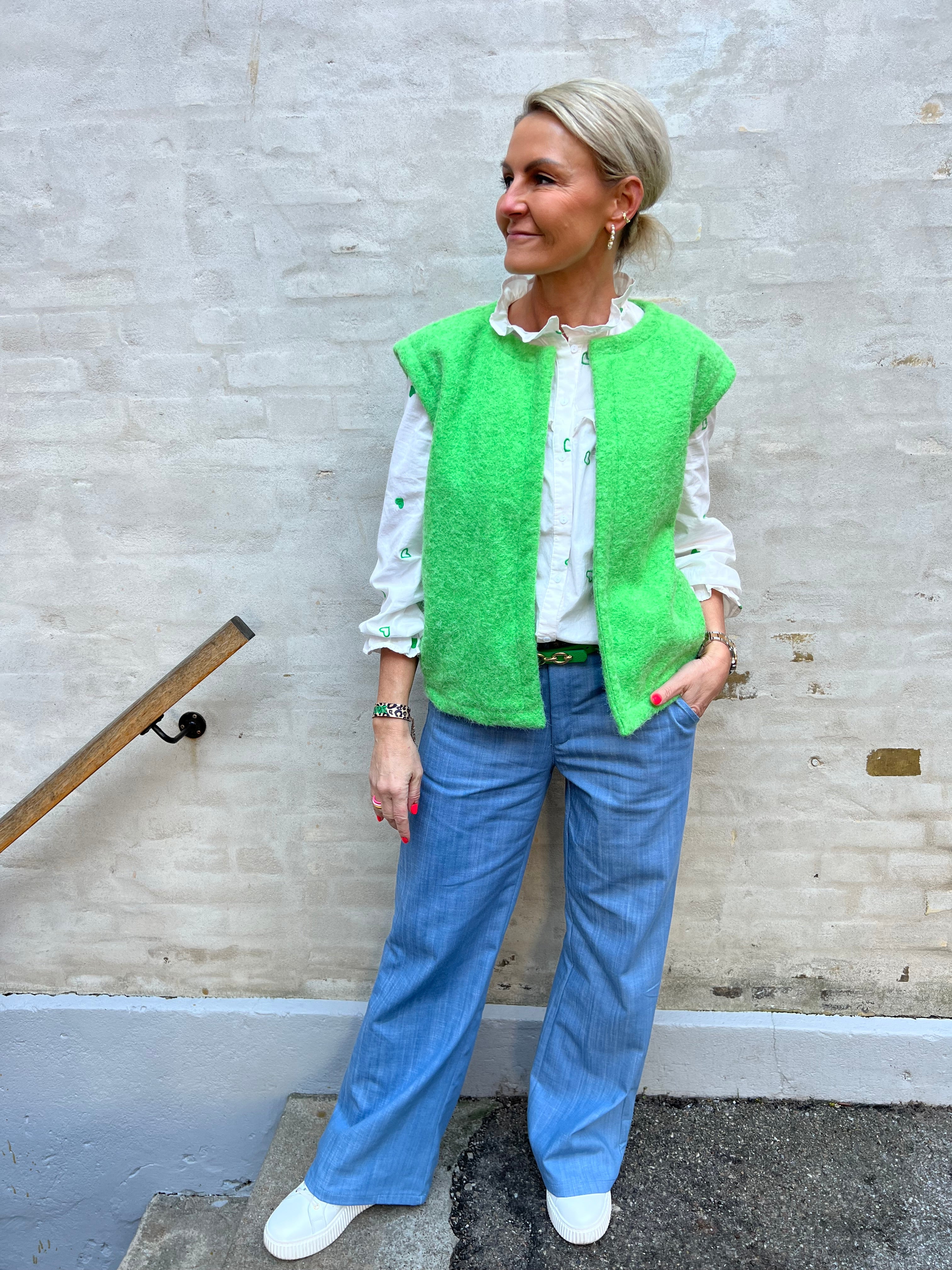 Cecilia vest green