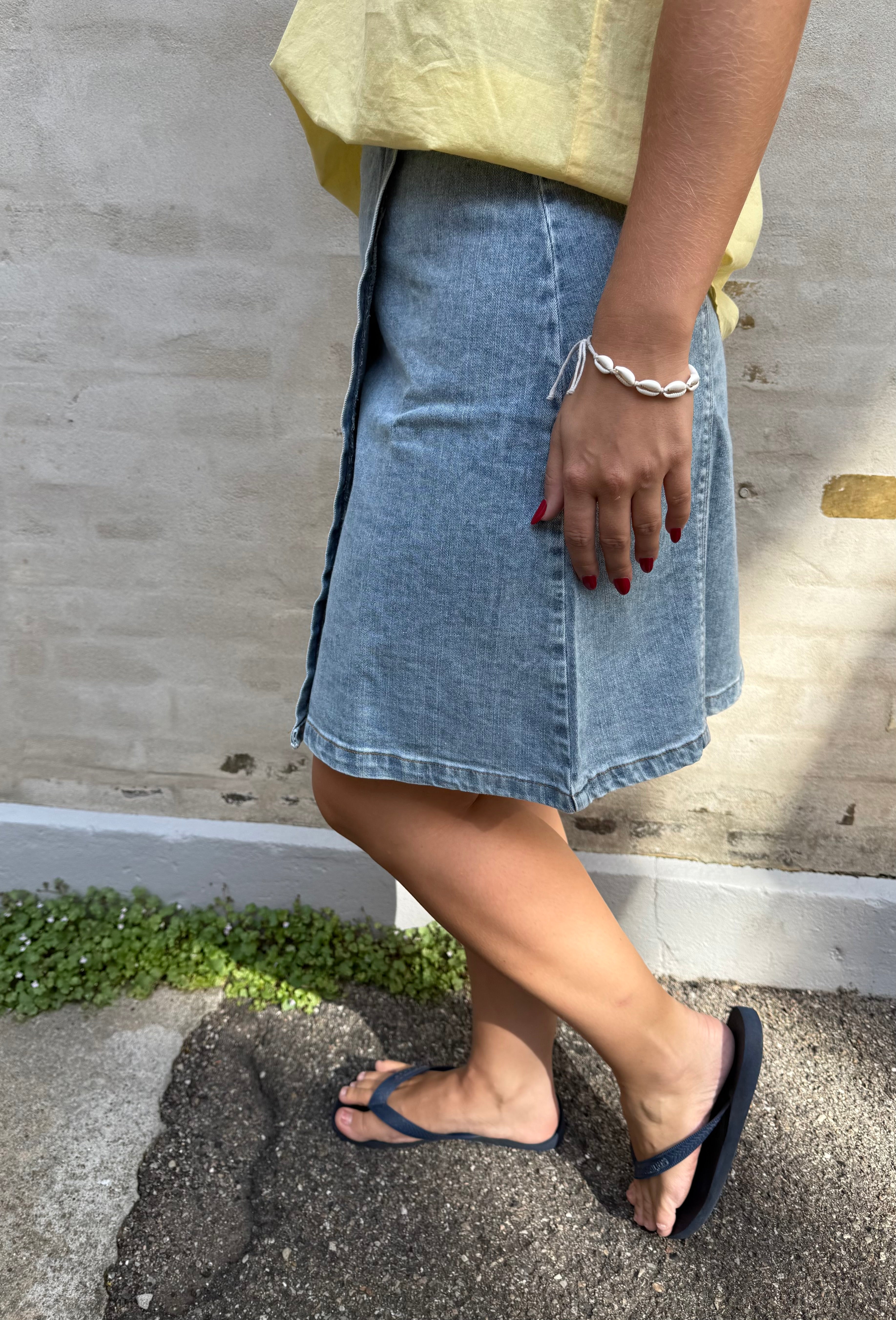 Russel short wrap skirt denim