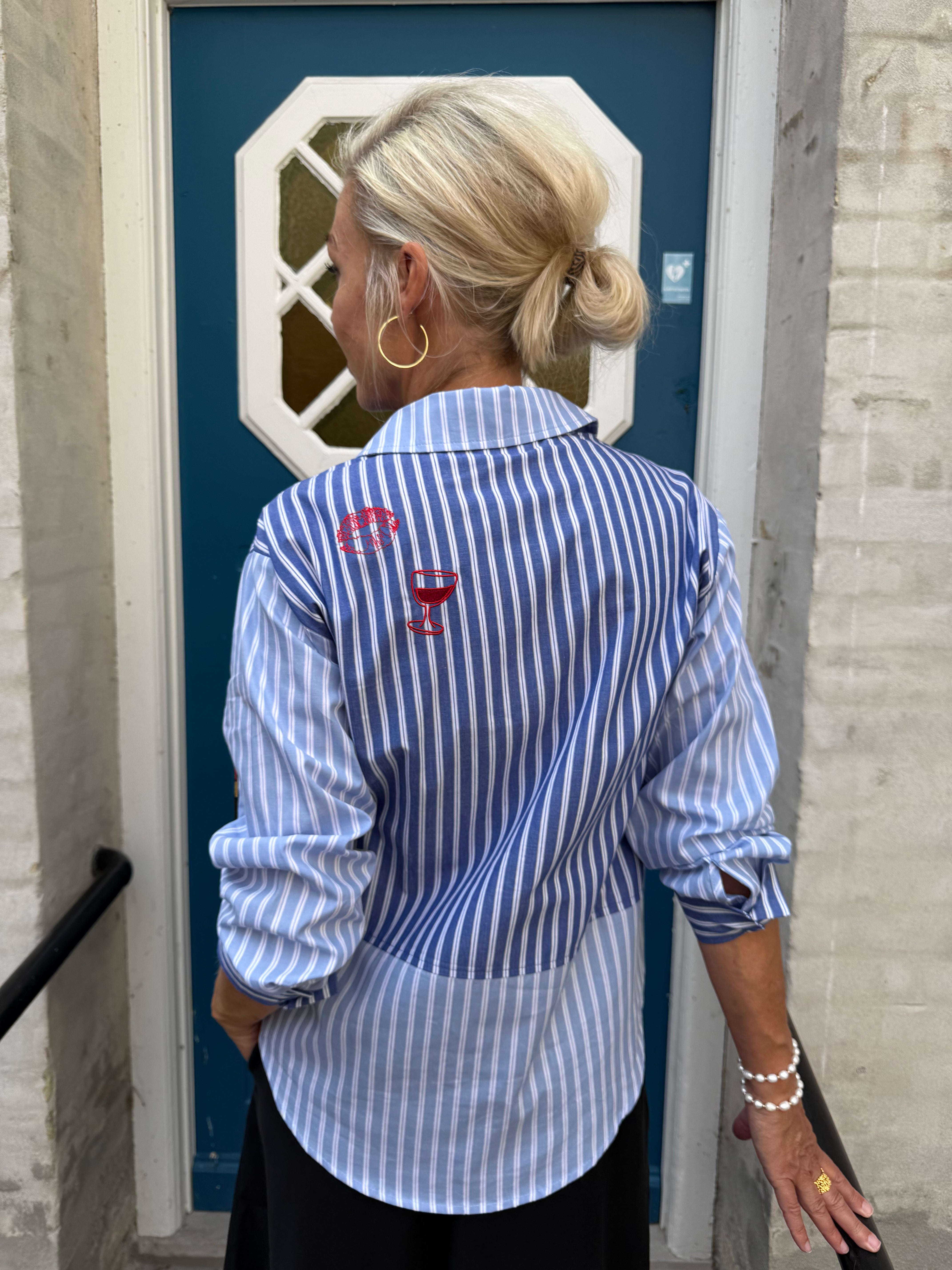 Abila Shirt - Blue/White Stripe