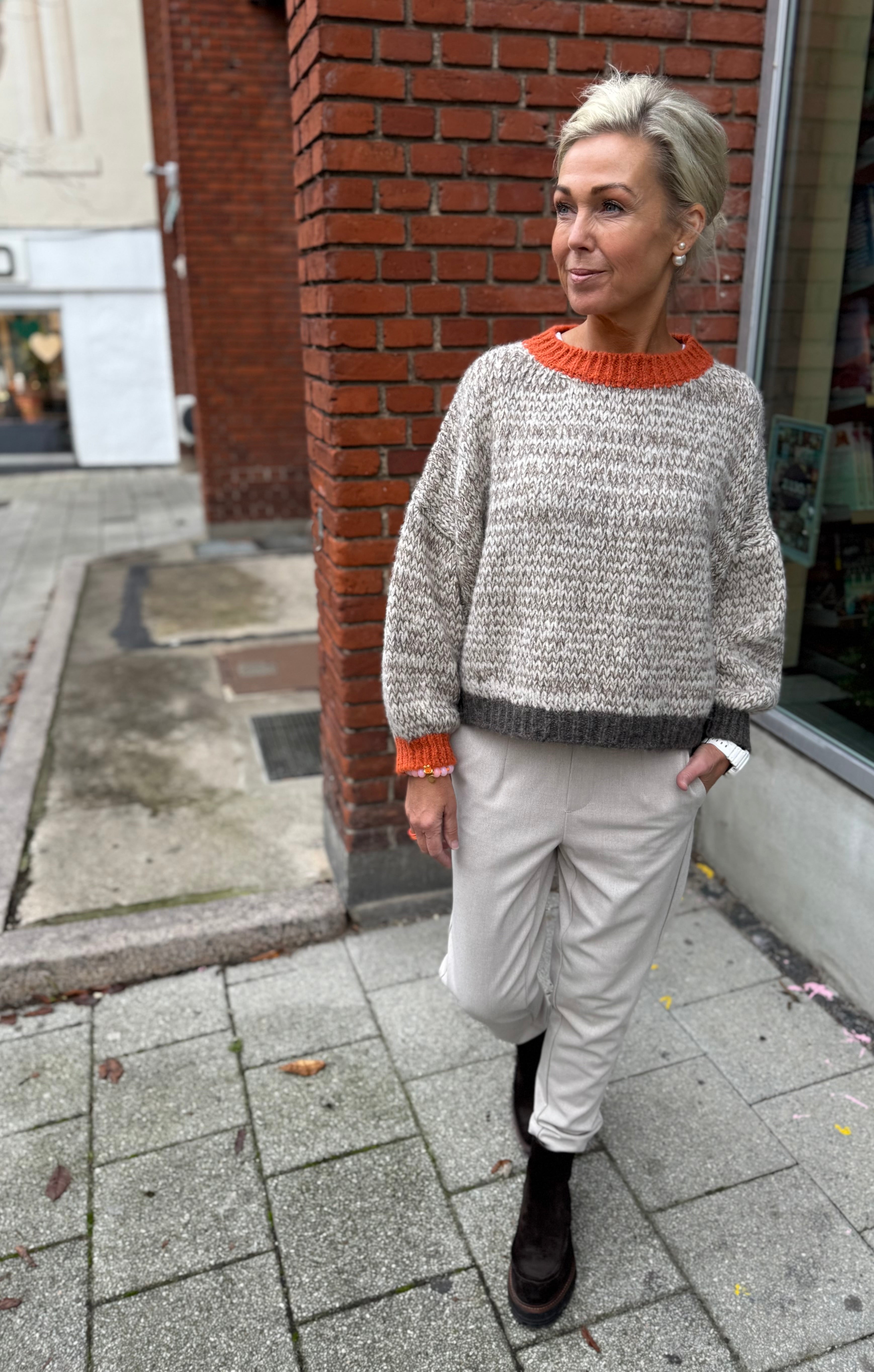 Loretta Knit - Beige/Pumpkin