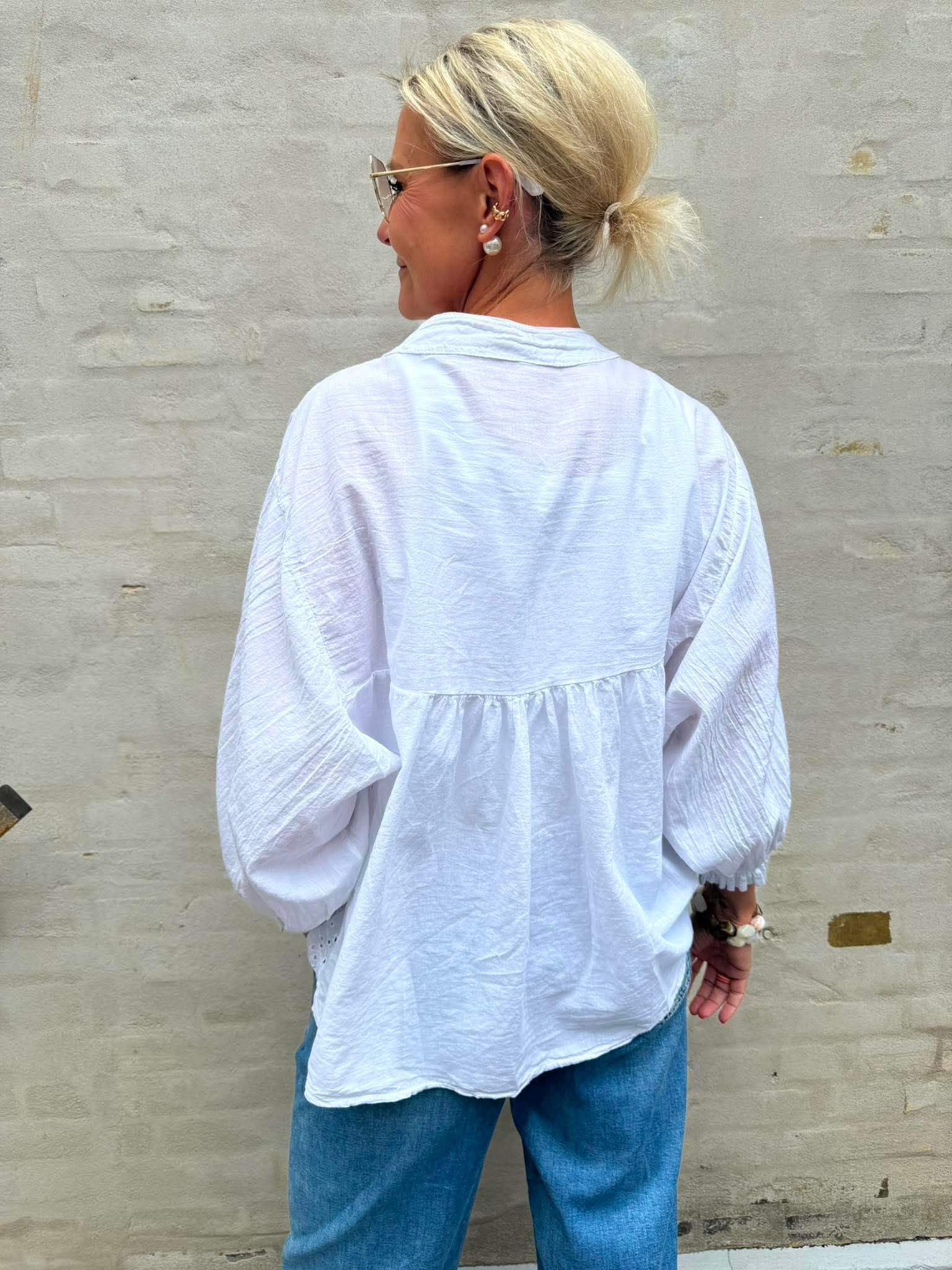 Vibse Shirt - White