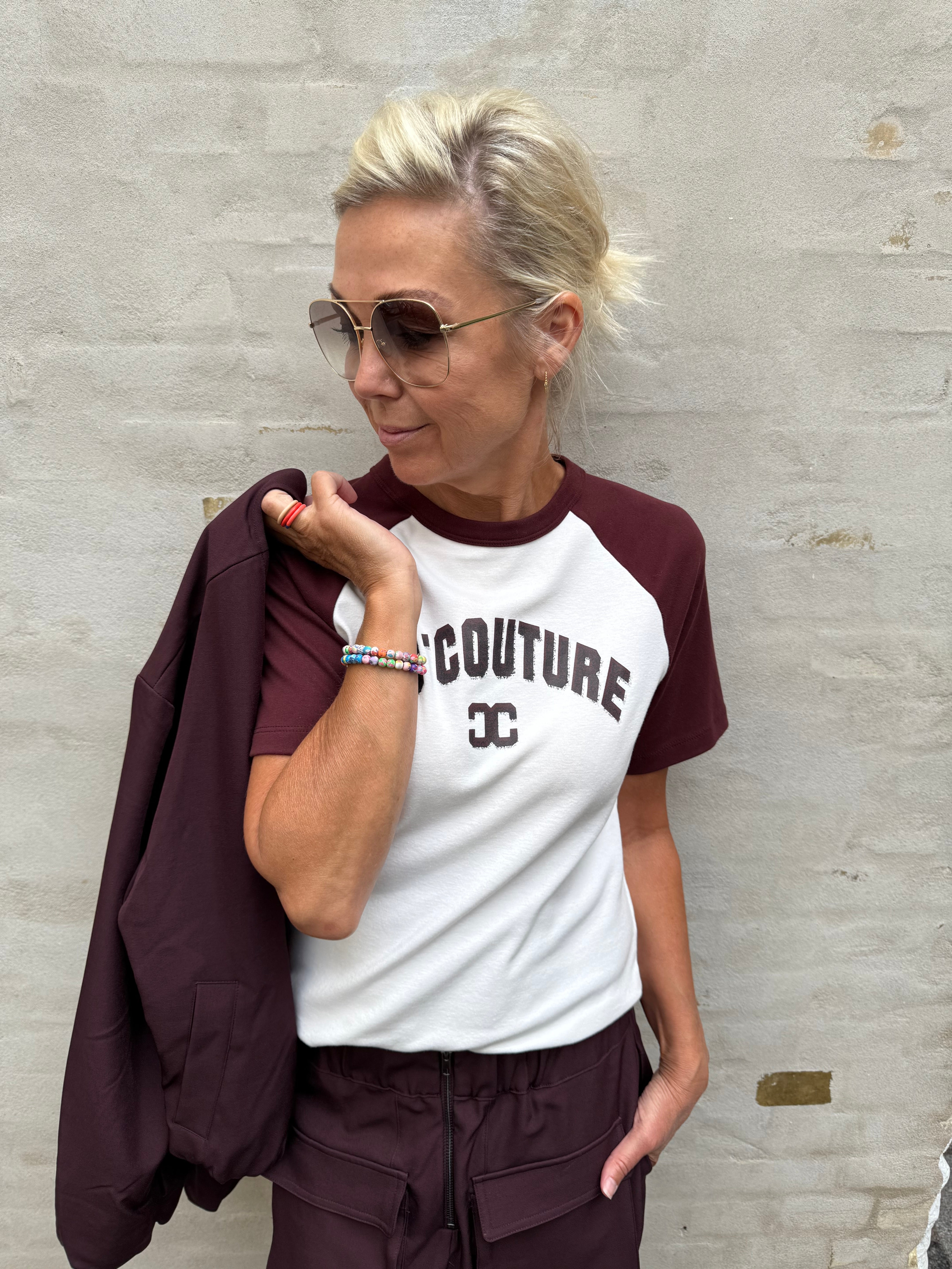 Edgecc Block Tee Offwhite/winered