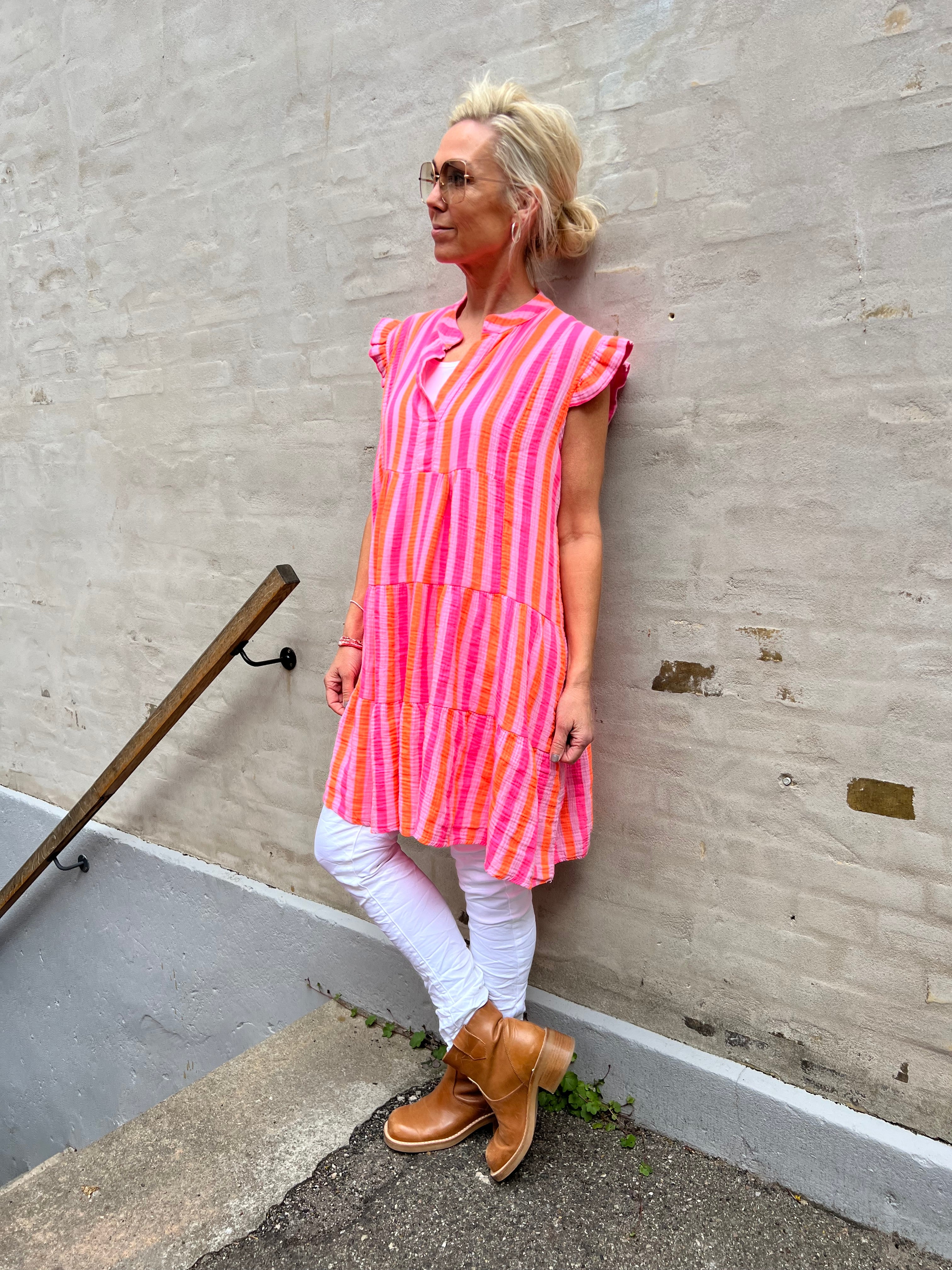 Debbie dress multi strib