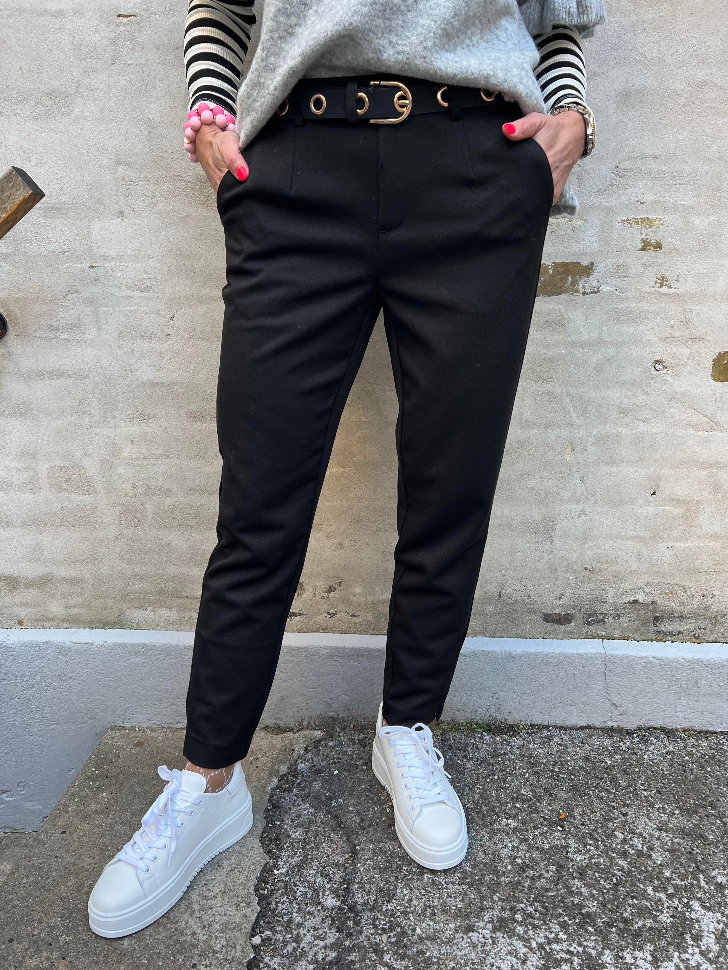 Lisa Slim Pant - Black