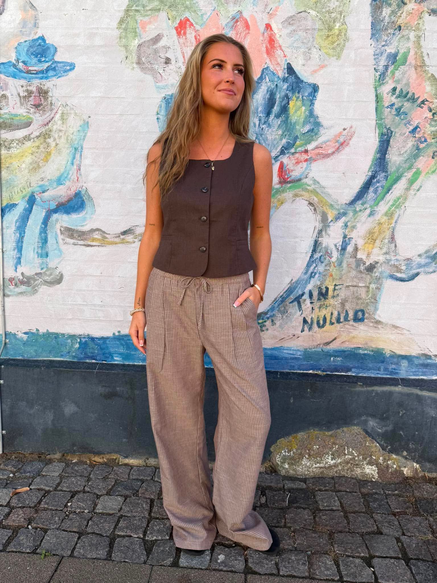 JihoCC Stripe Pant - Brown