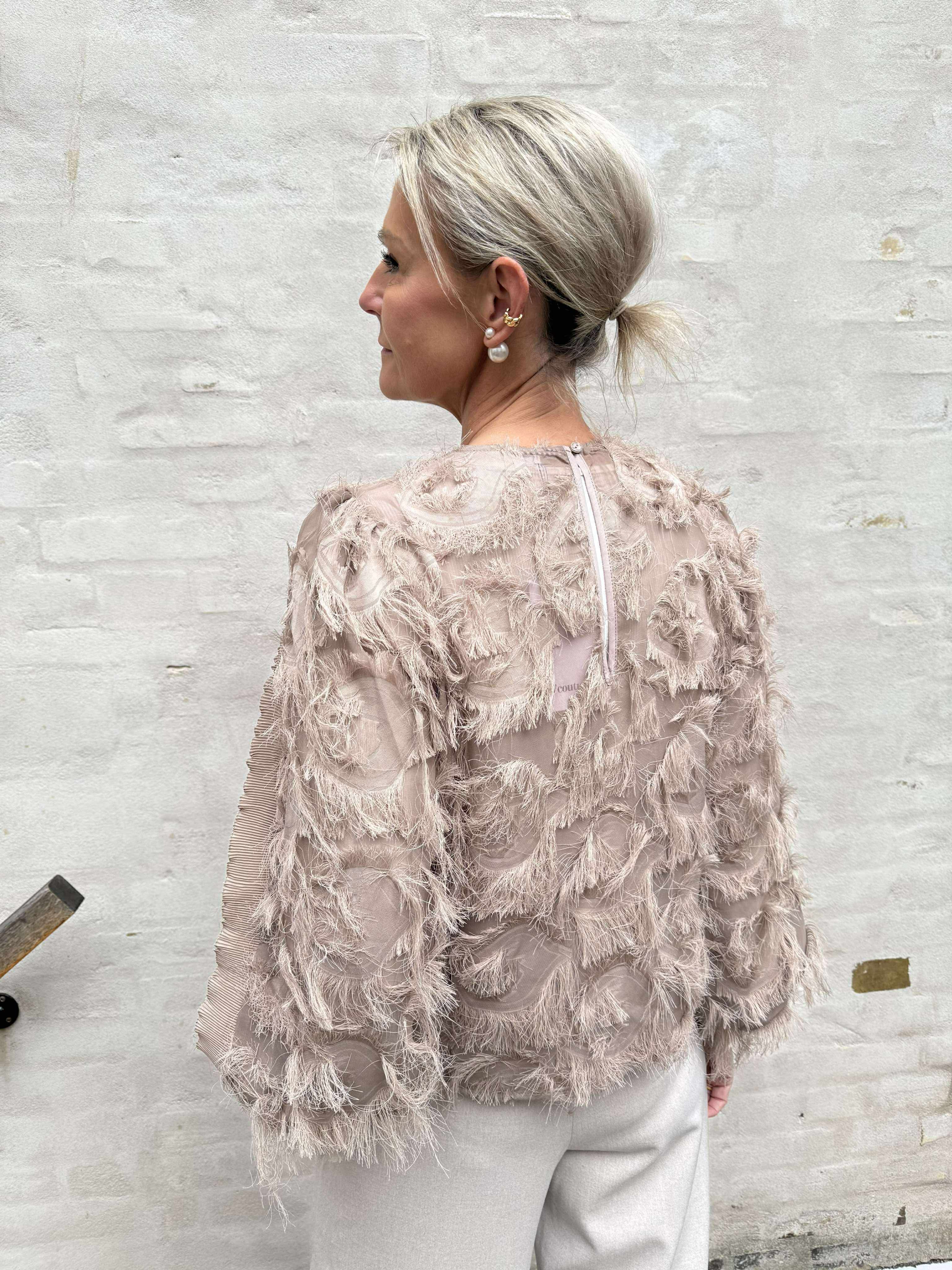 SyraCC Structure Blouse - Walnut