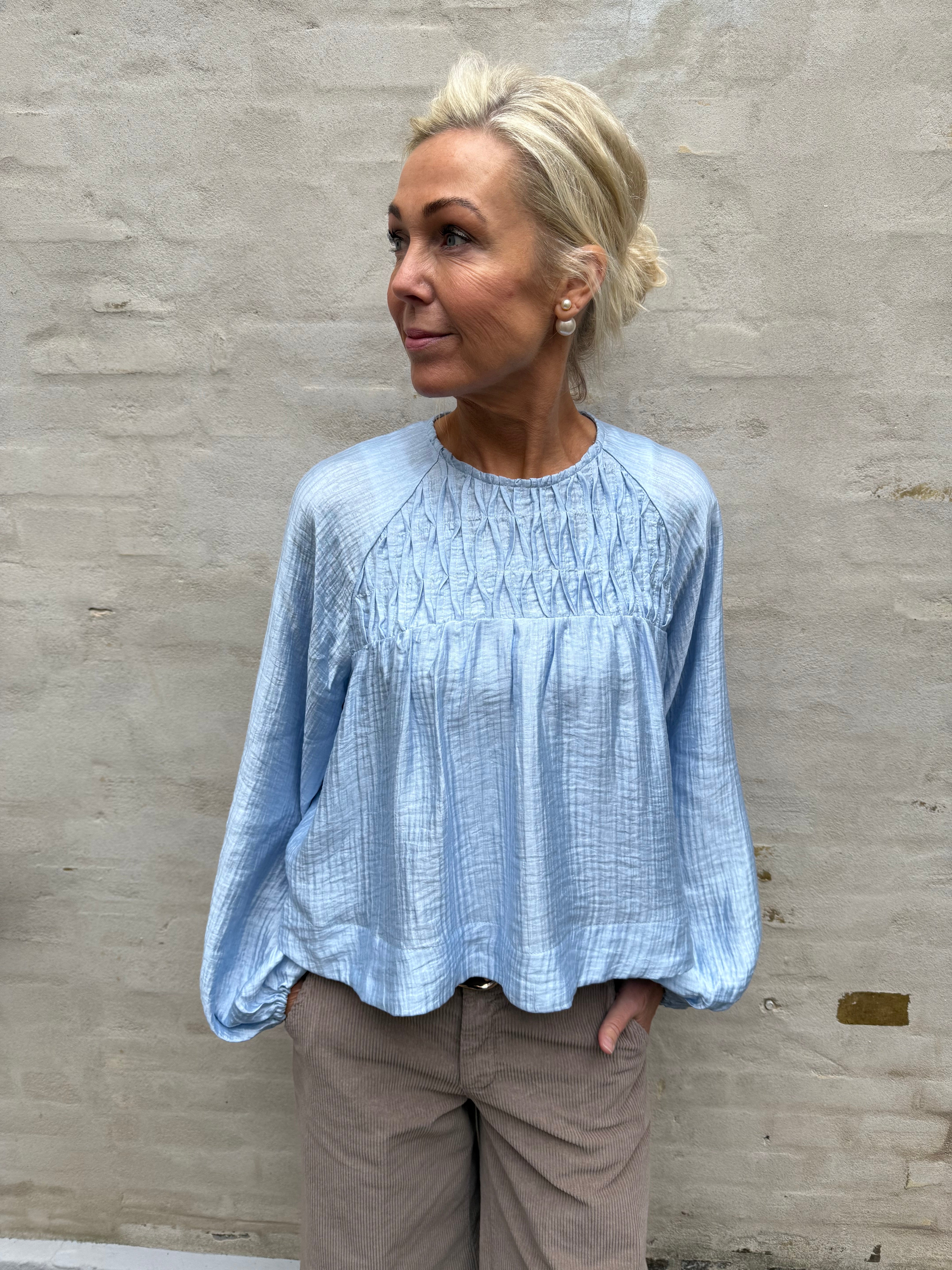 TassyCC Raglan Blouse - Blue