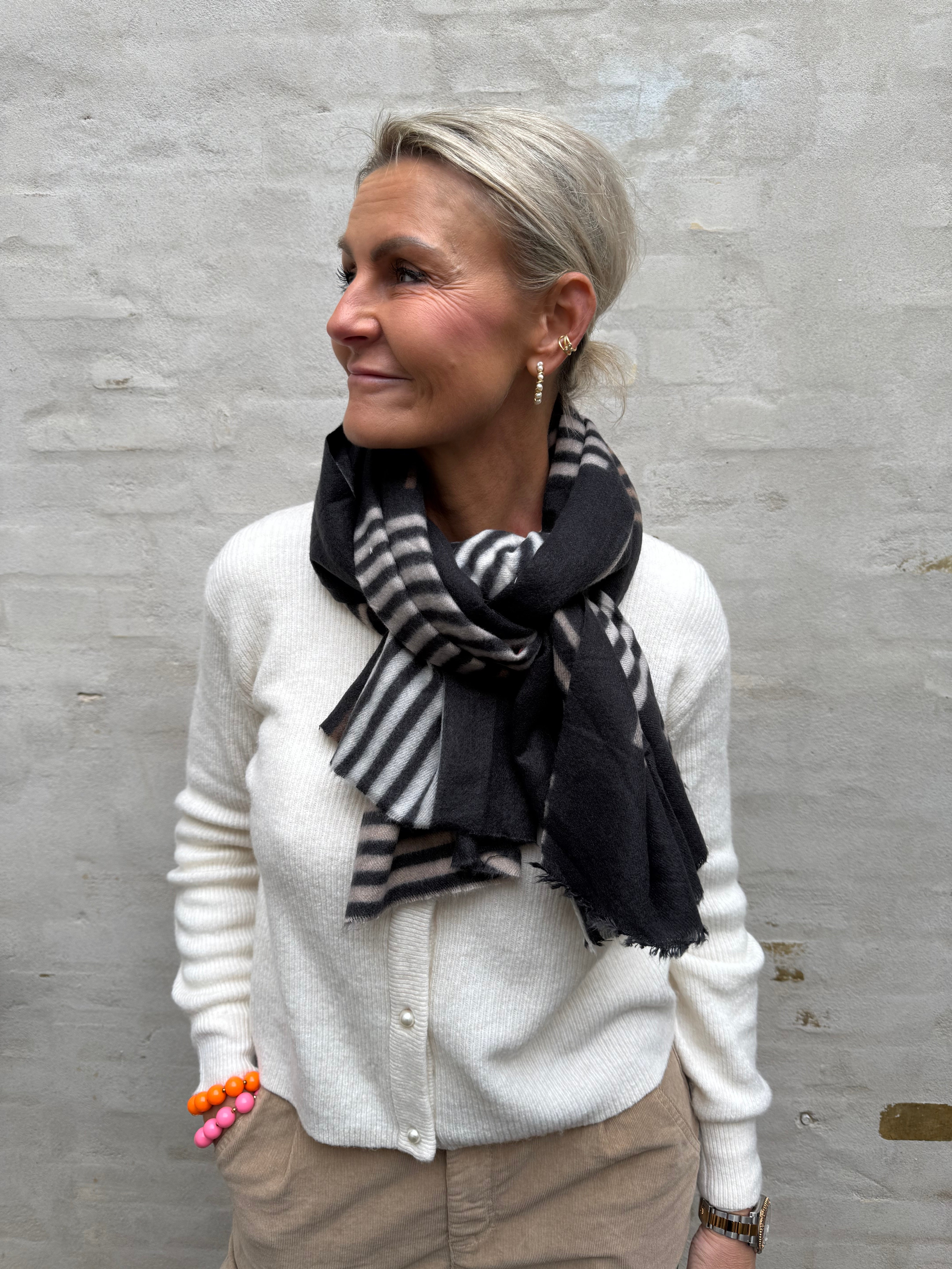 Winther Scarf - Black