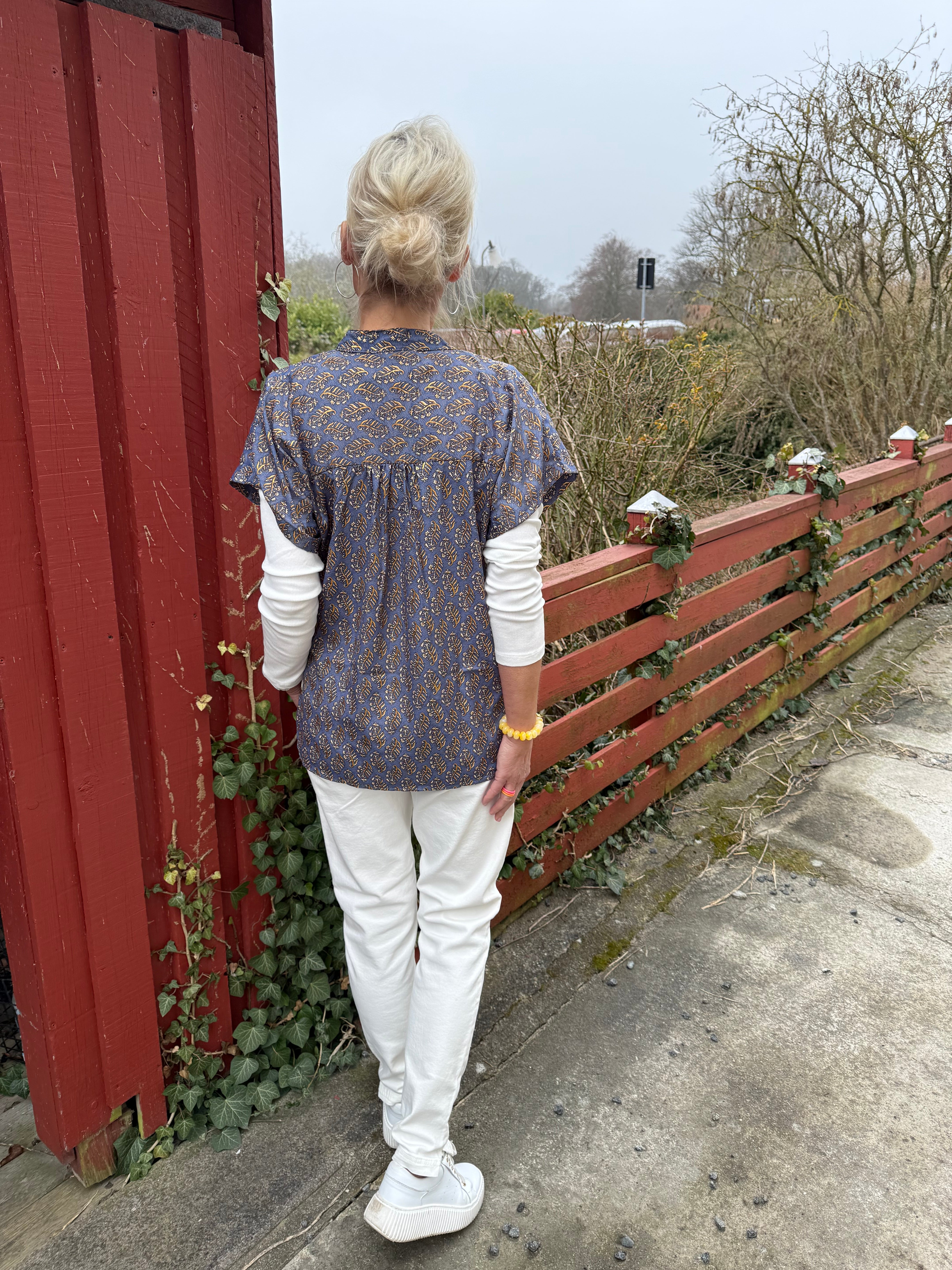 LUNA Andrea s/s Blouse - Blue Mist