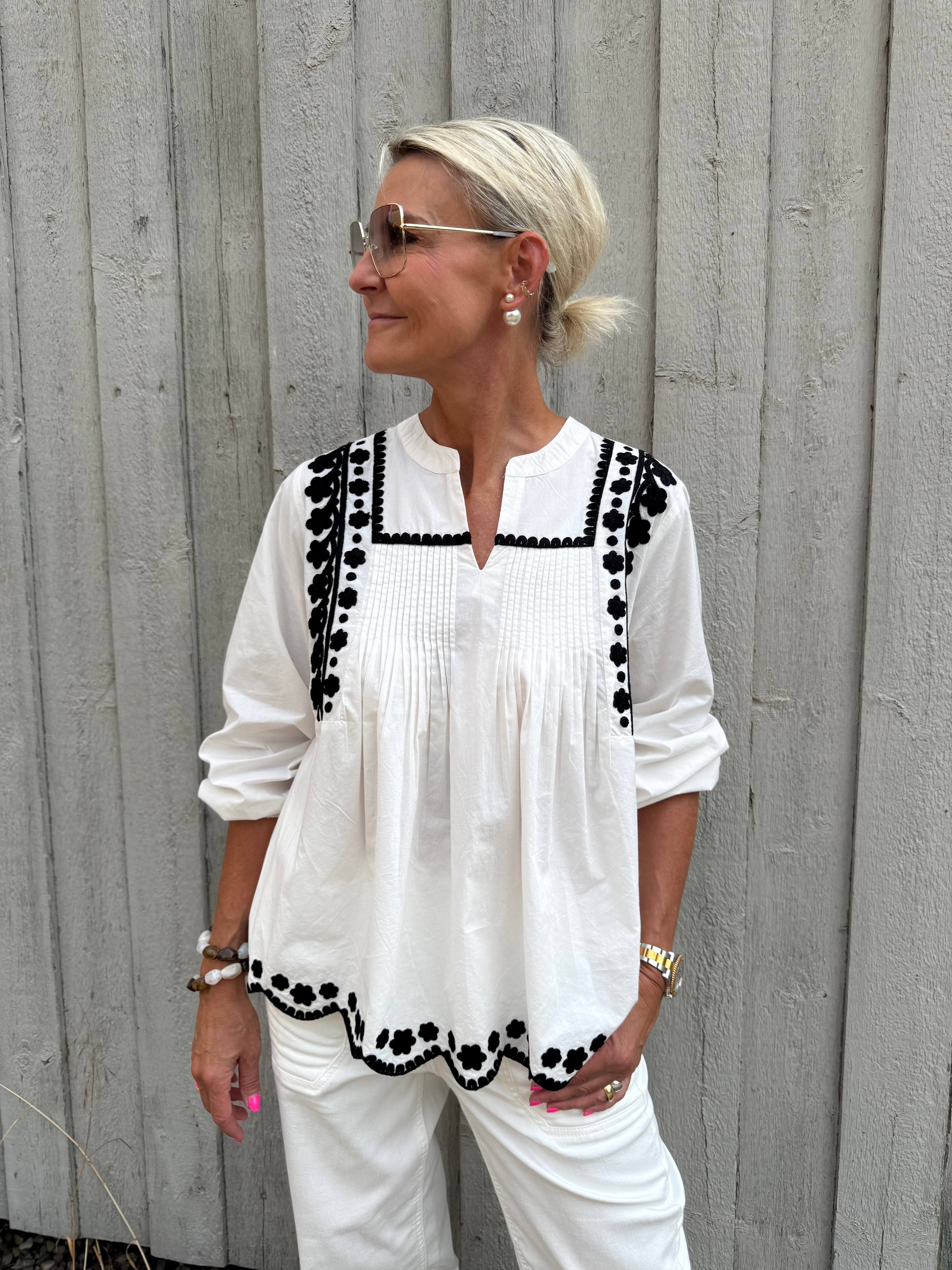 Viba Shirt - Spring Gardenia