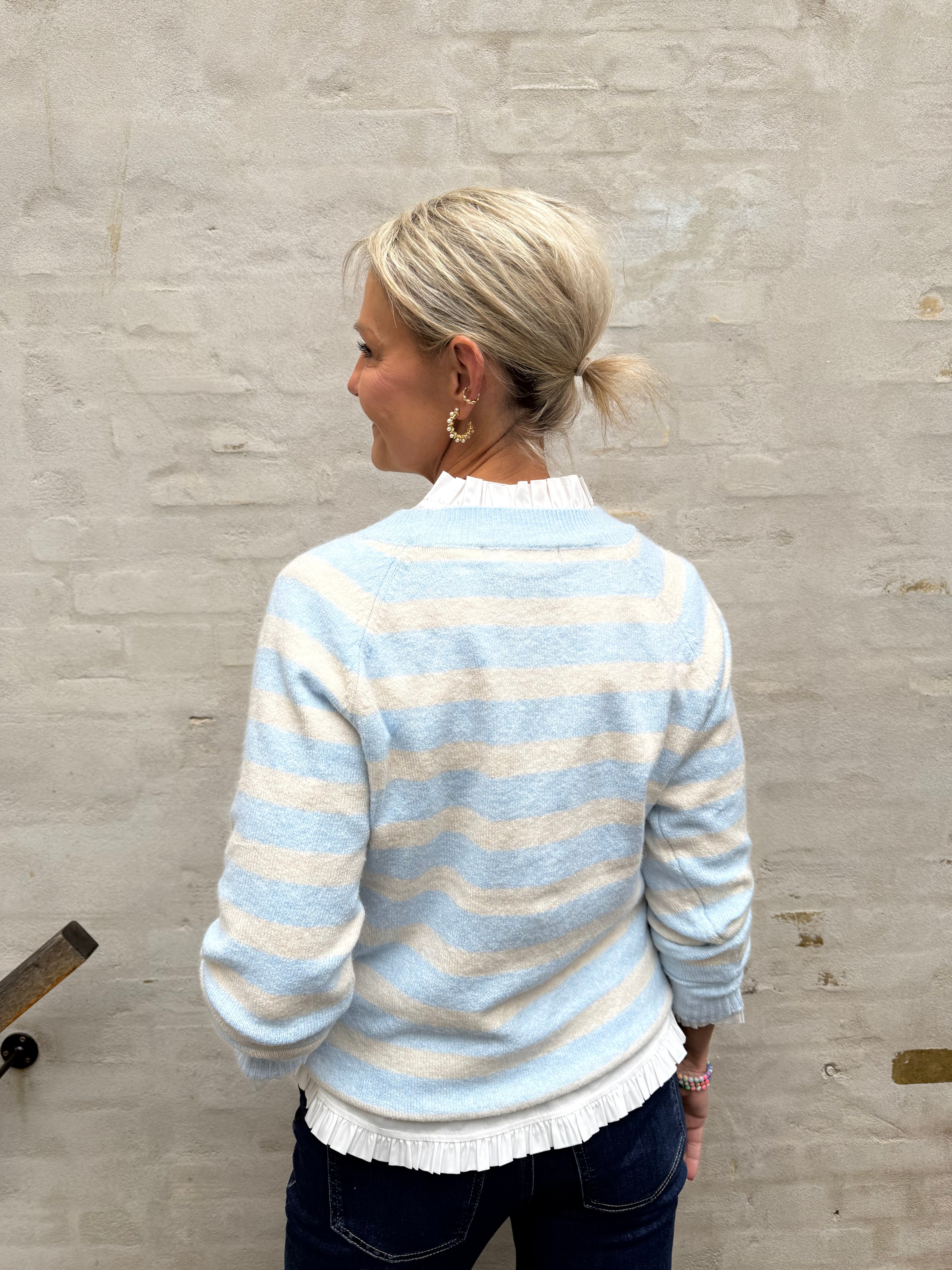 DOFFY O-NECK BLOUSE - Cashmere Blue/BIRCH