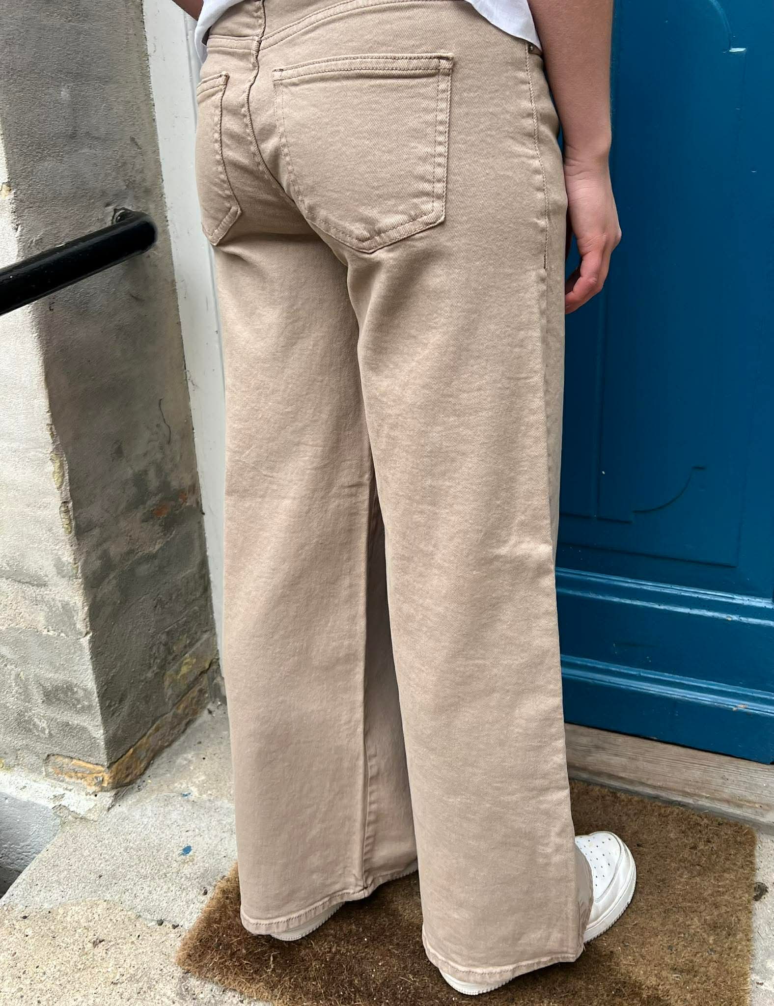 SELMA LW BRED FÄRGADE JEANS - Fransk Vanilj