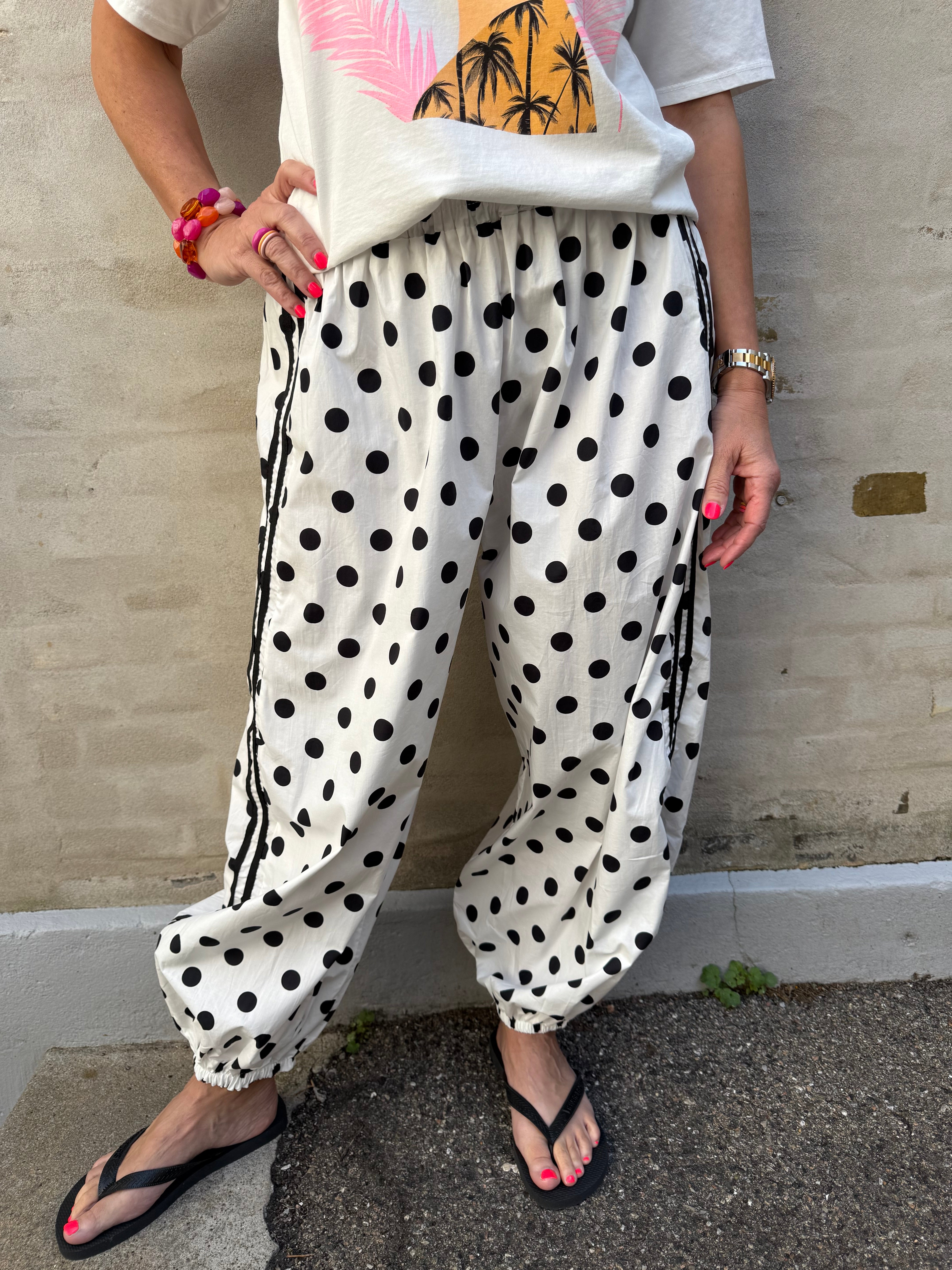Preorder-Ballon Dot Pants - White