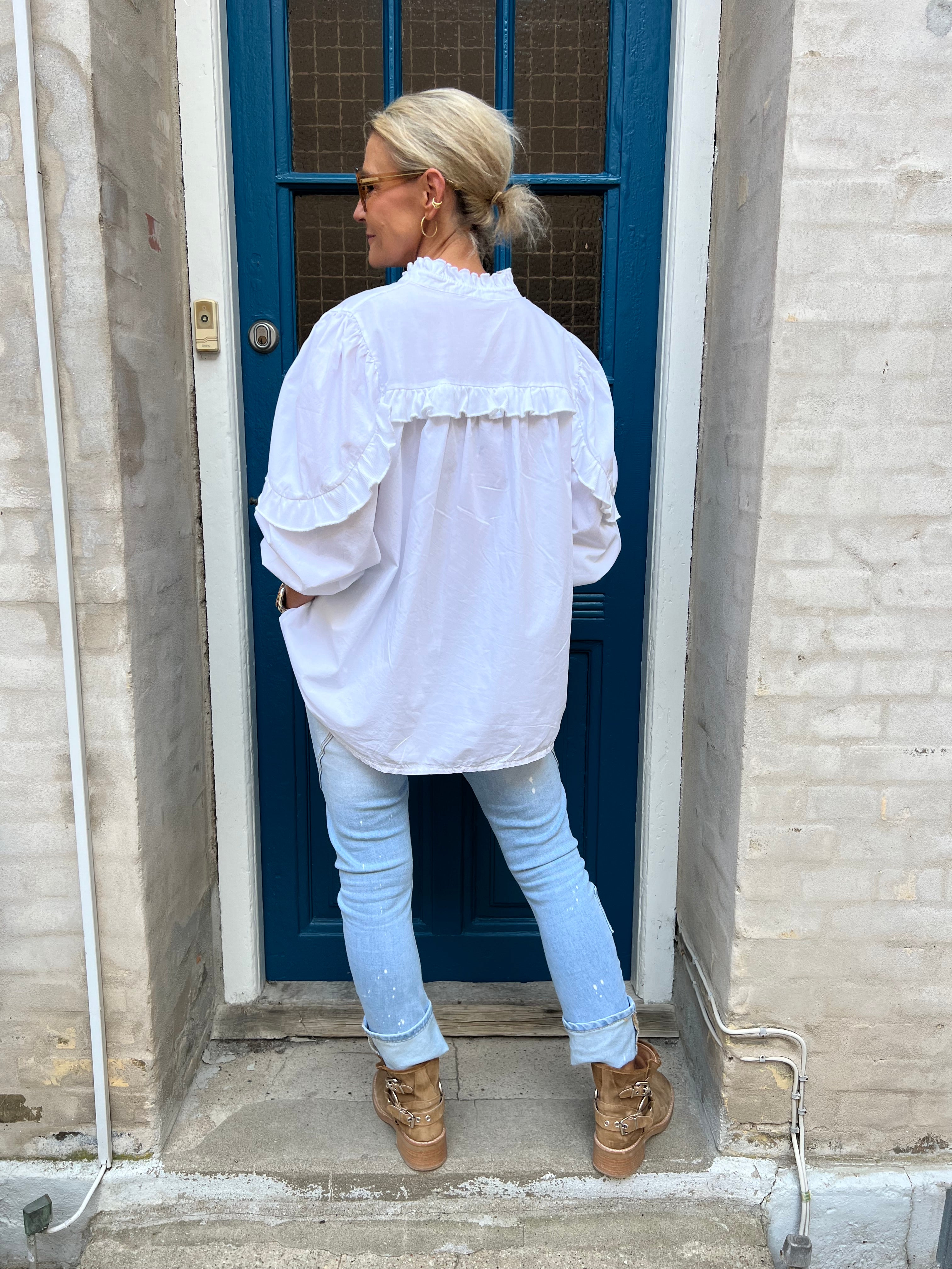 Nora shirt white