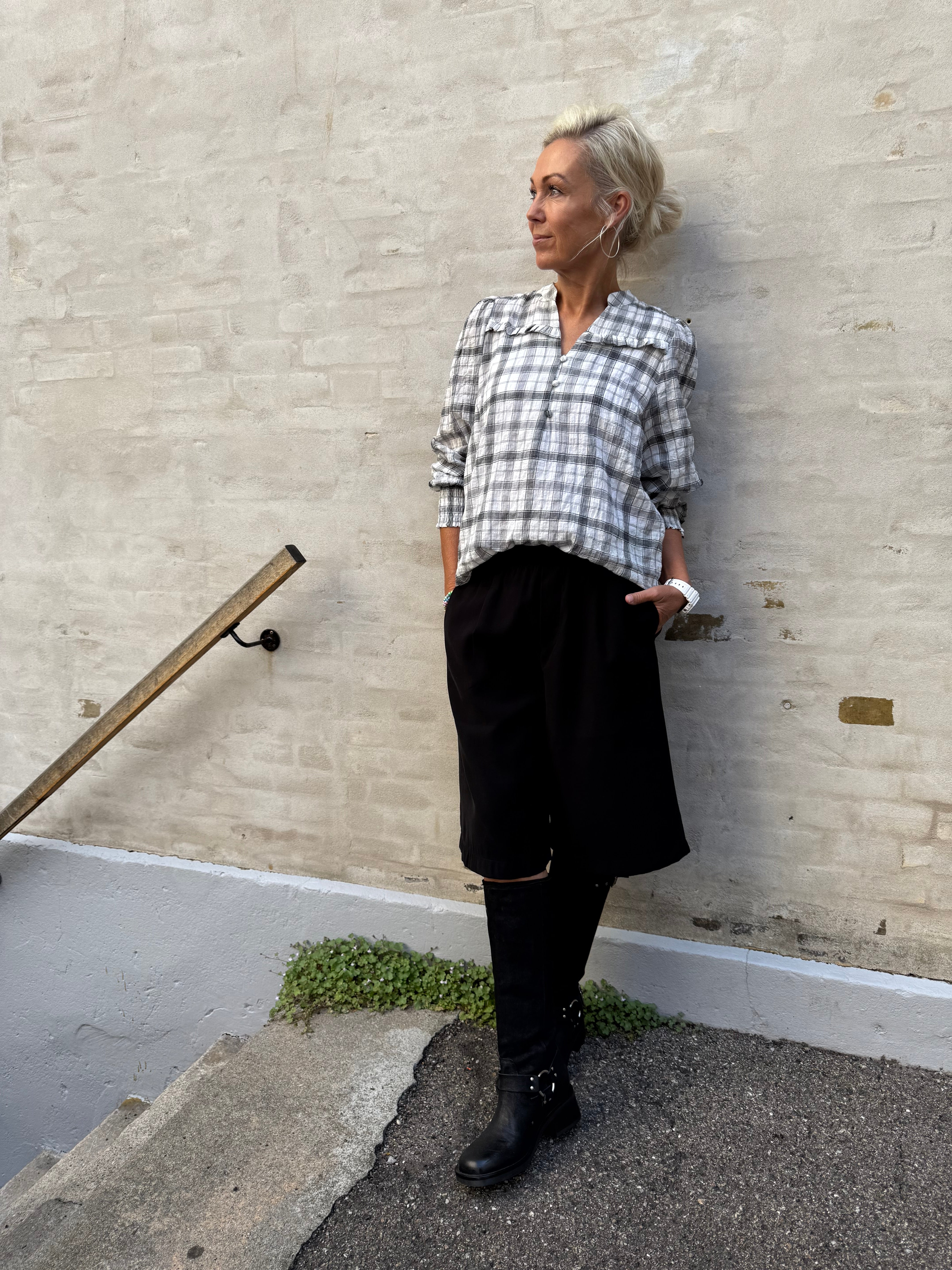 Sally Check V-Blouse - Off White