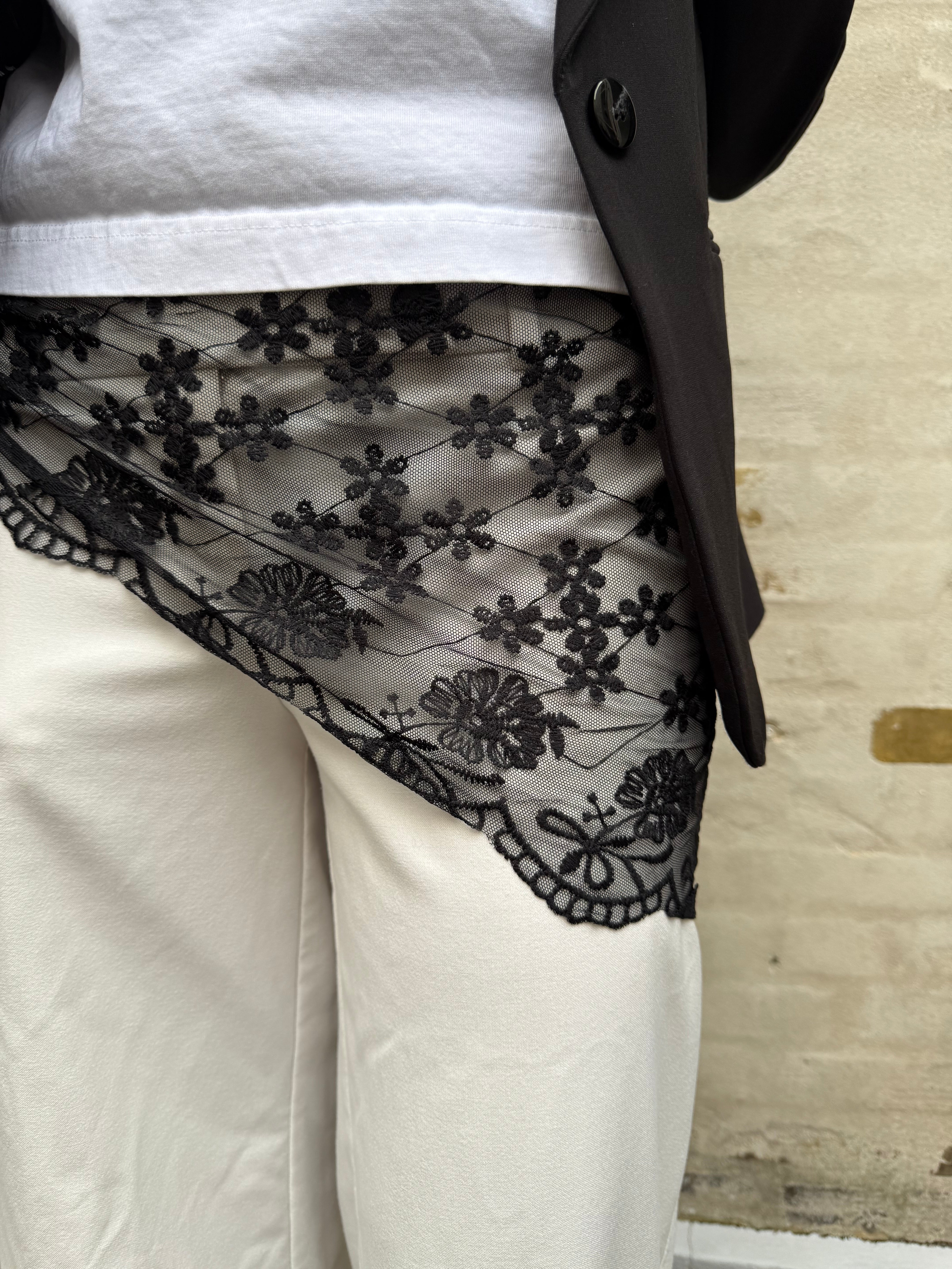 Lace Scarf - Black