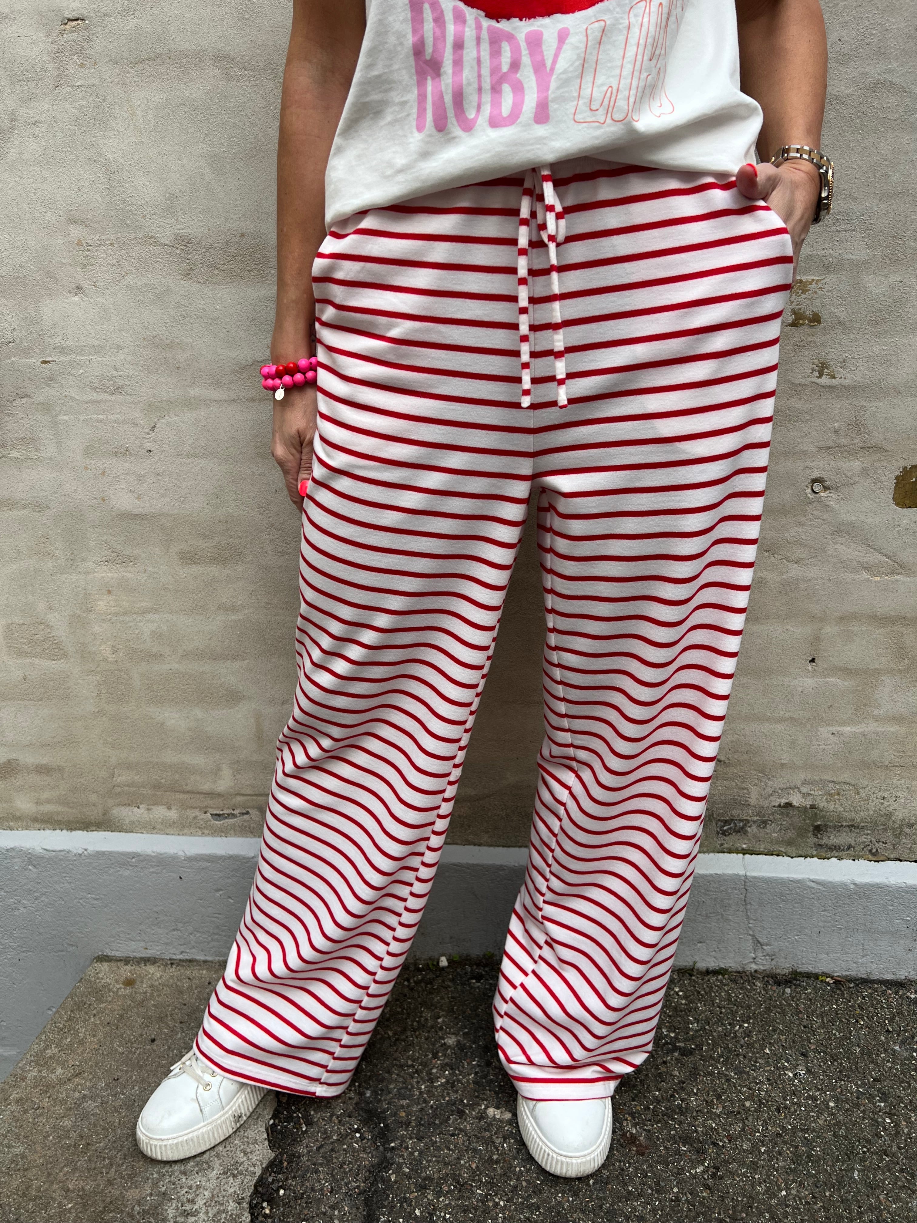 Alma wide pant star white/red stripes