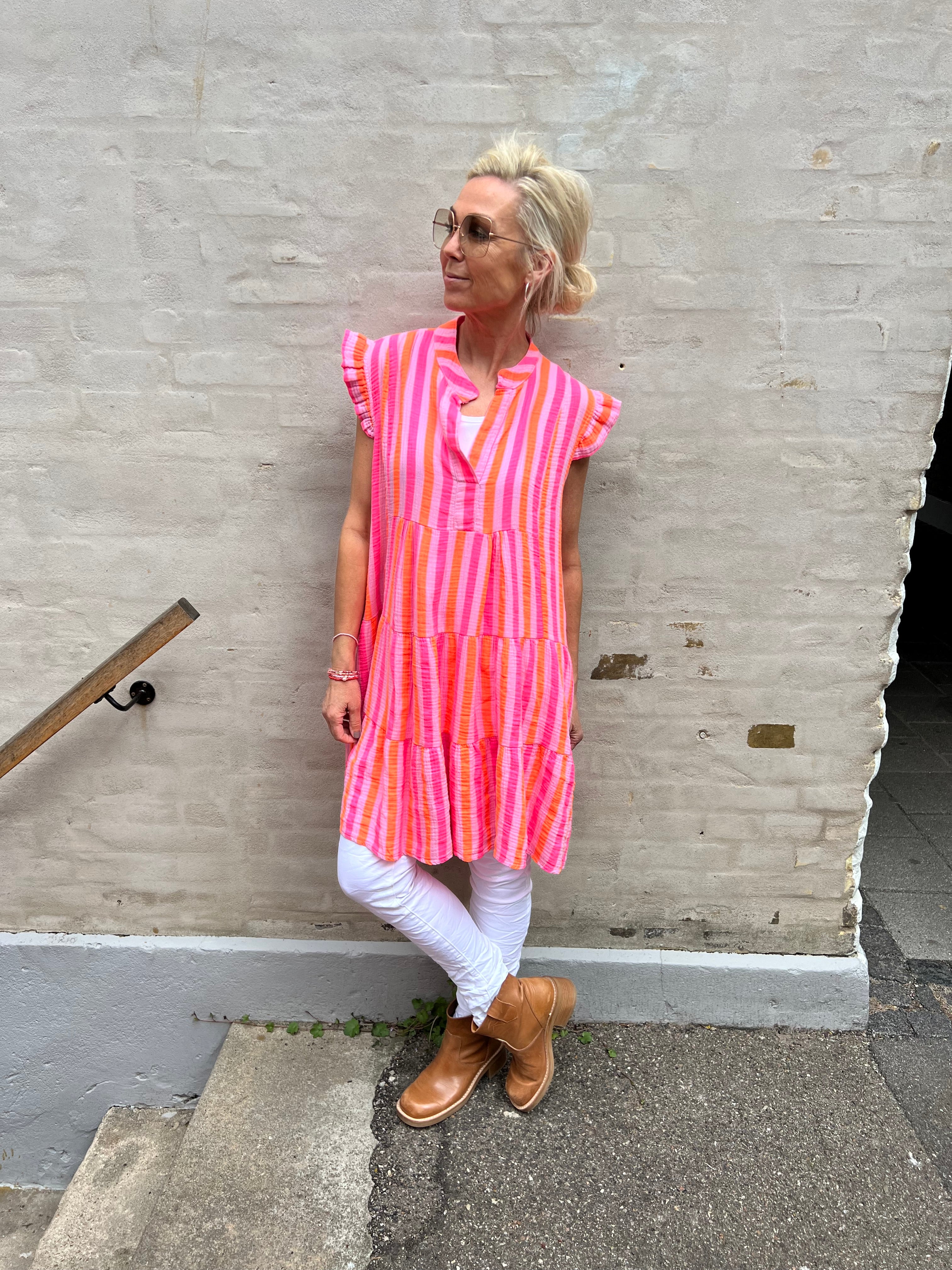 Debbie dress multi strib