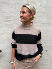ZOEY LIFE L/S RAGLAN PULLOVER - Chateau Gray BLACK